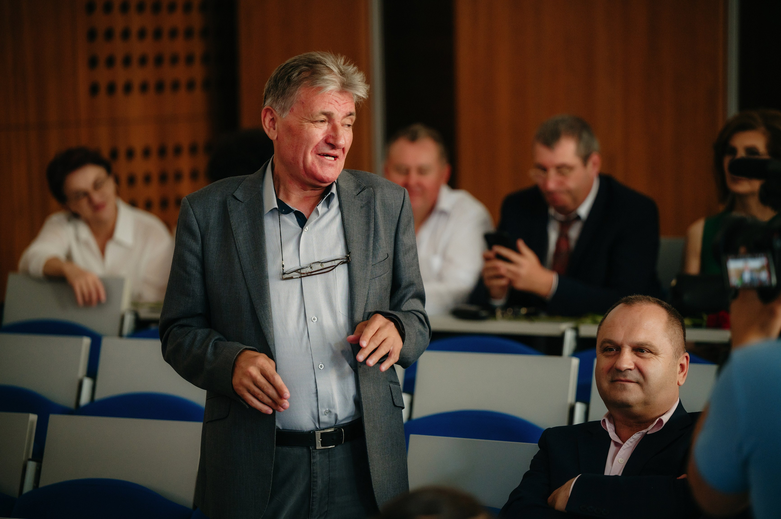 Medicina Veterinara — dupa 30 de ani…. Laurentiu Stefan StoryTeller