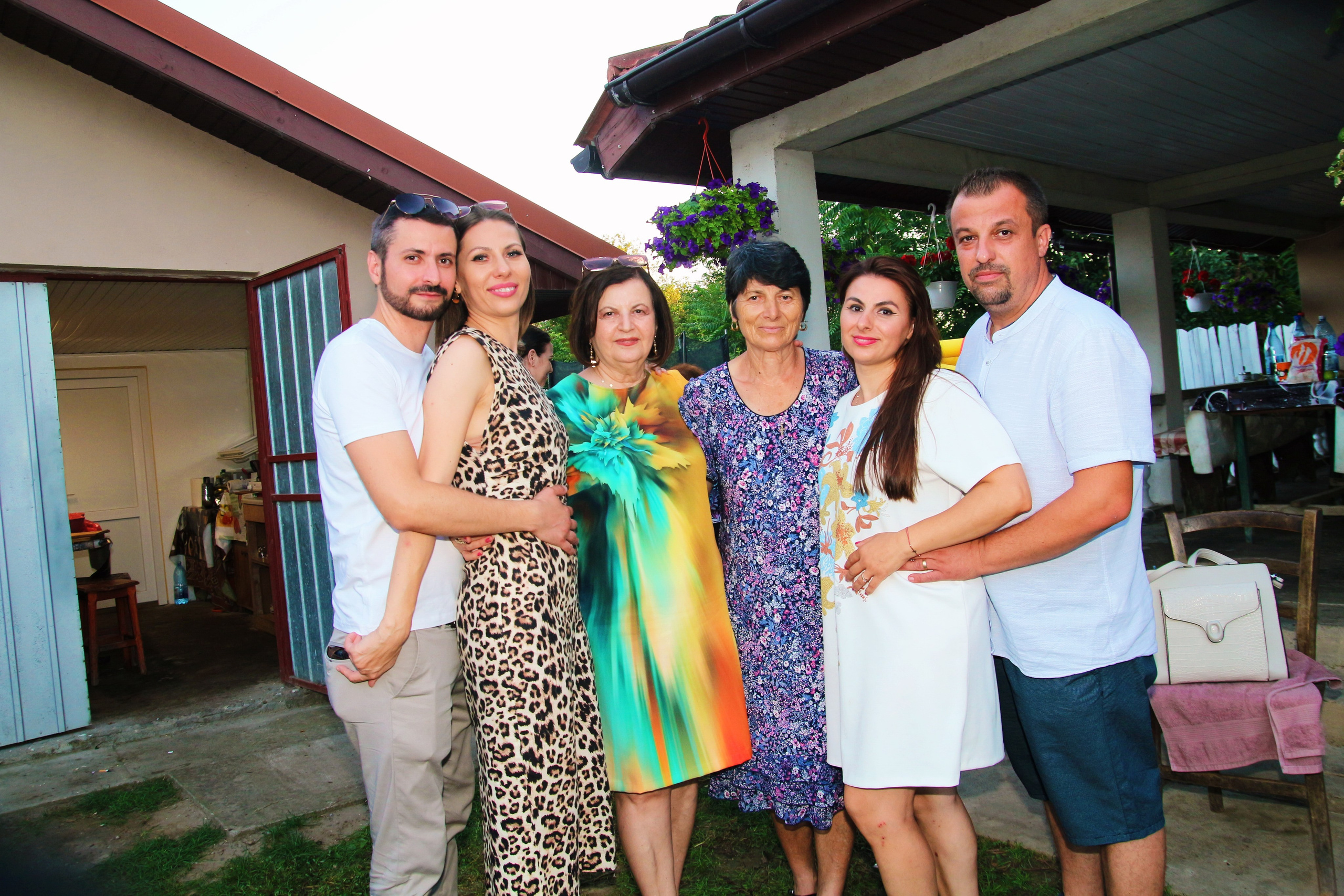 BYZO MEDIA. PETRU BYZO - family and children photographer in ROMANIA