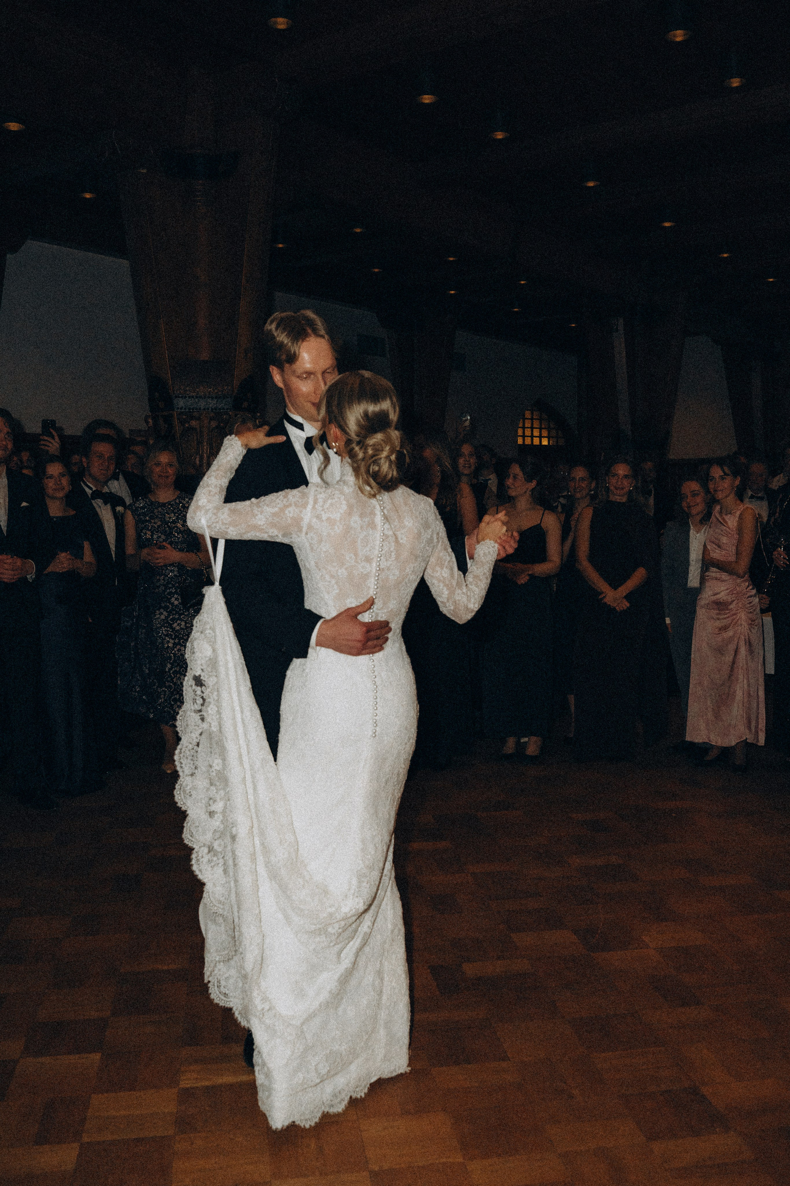 S&H. Victoria Olonen – Cinematic Portrait Artist | Helsinki & Europe