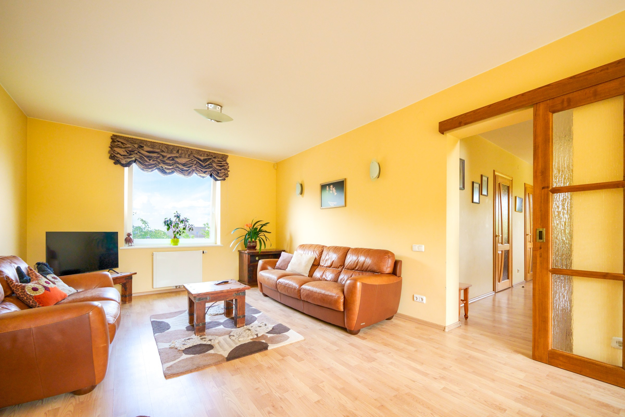 Viršupio sodų 1-oji. Elina Sapiega fotografė Vilniuje