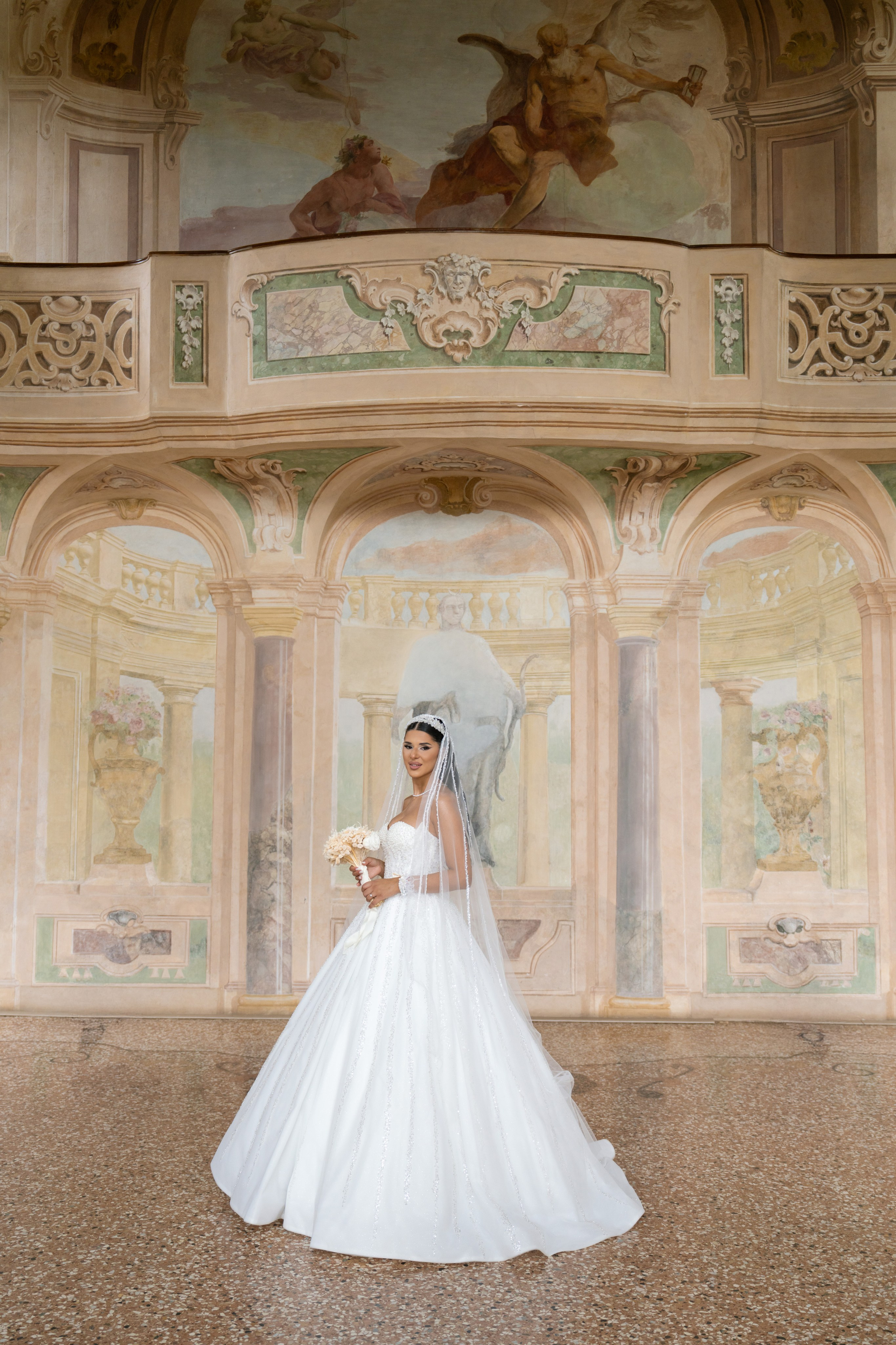 Laura & Razvan. Studio Timis