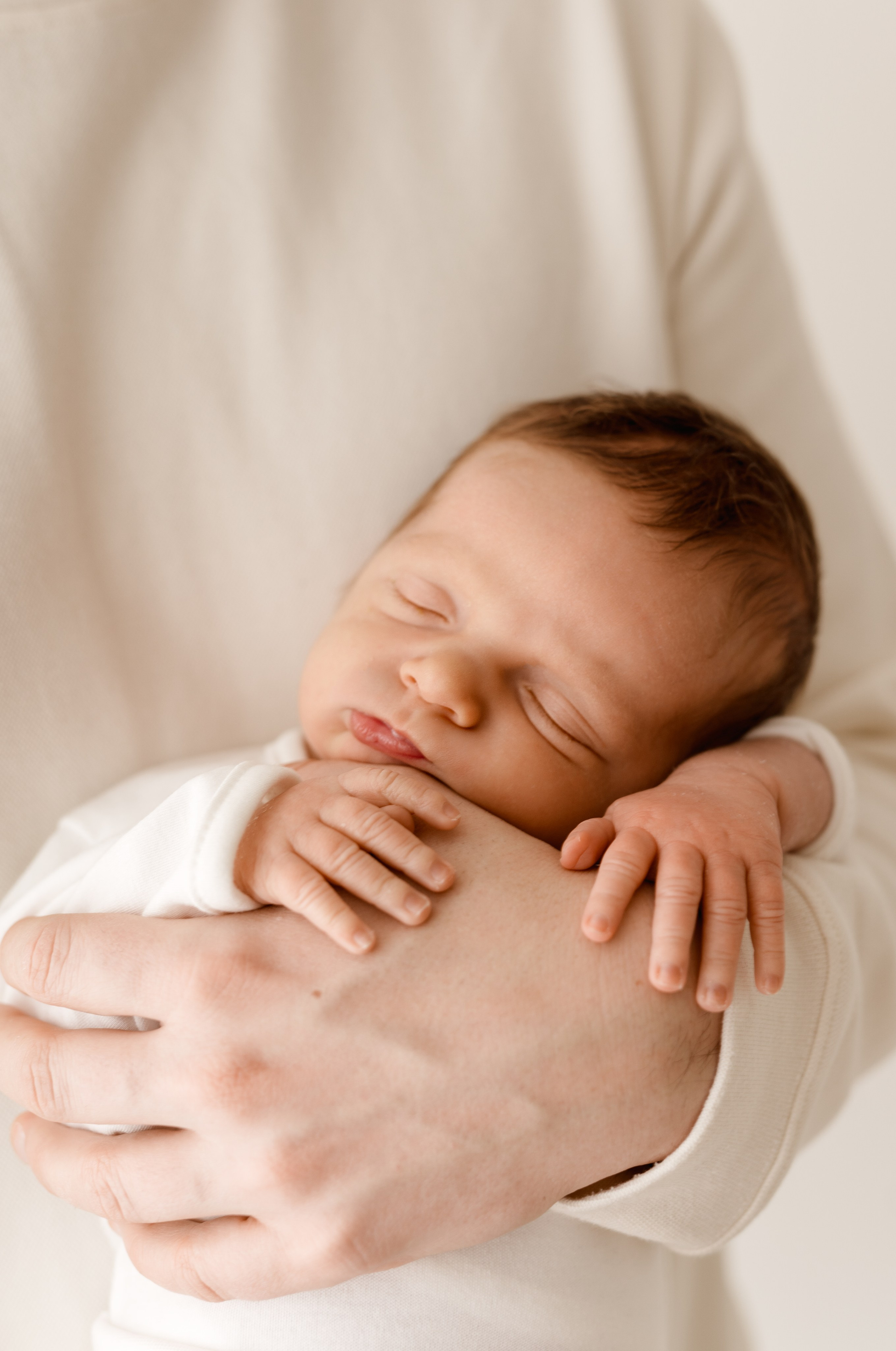 Fotografia Noworodkowa Łódź - Piękne Zdjęcia Noworodków. Fotograf Łódź - sesja ciążowa, noworodkowa, dziecięca. Studio w Łodzi