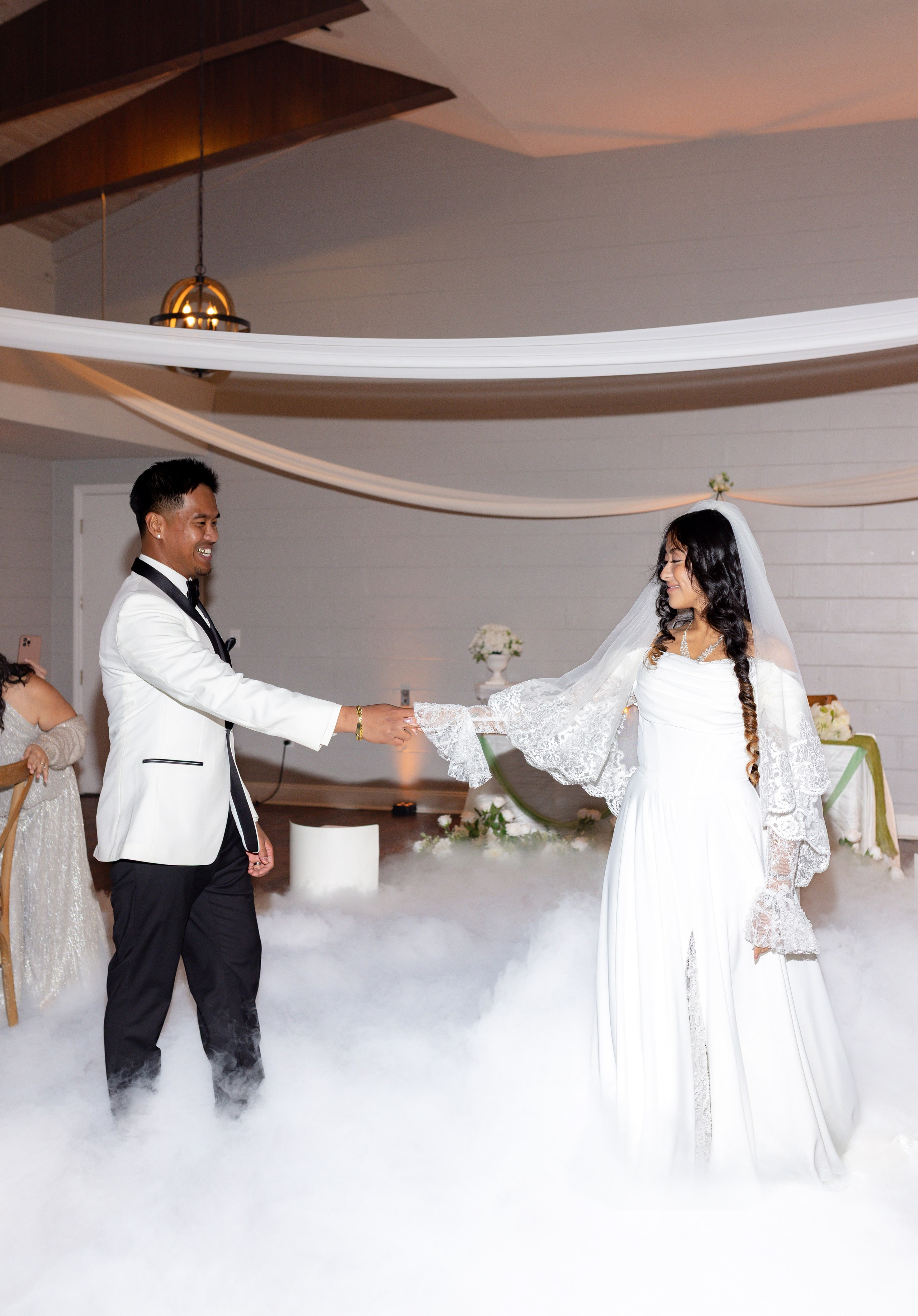 Eunice and RJ. Orlando. Photographer Anastasia Nagibina