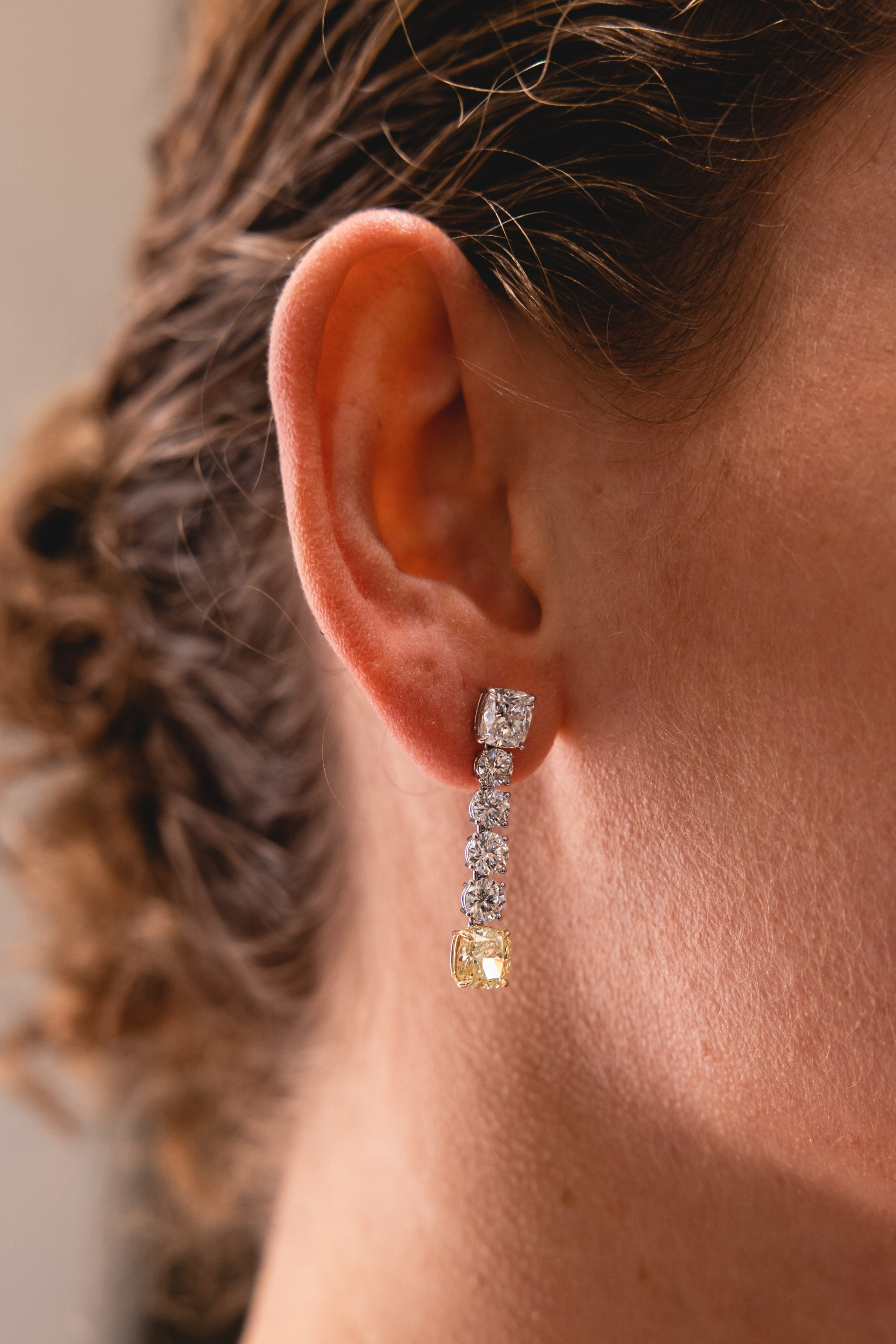 Tiffany. Professional wedding photographer in Copenhagen, Denmark — Julia Byron