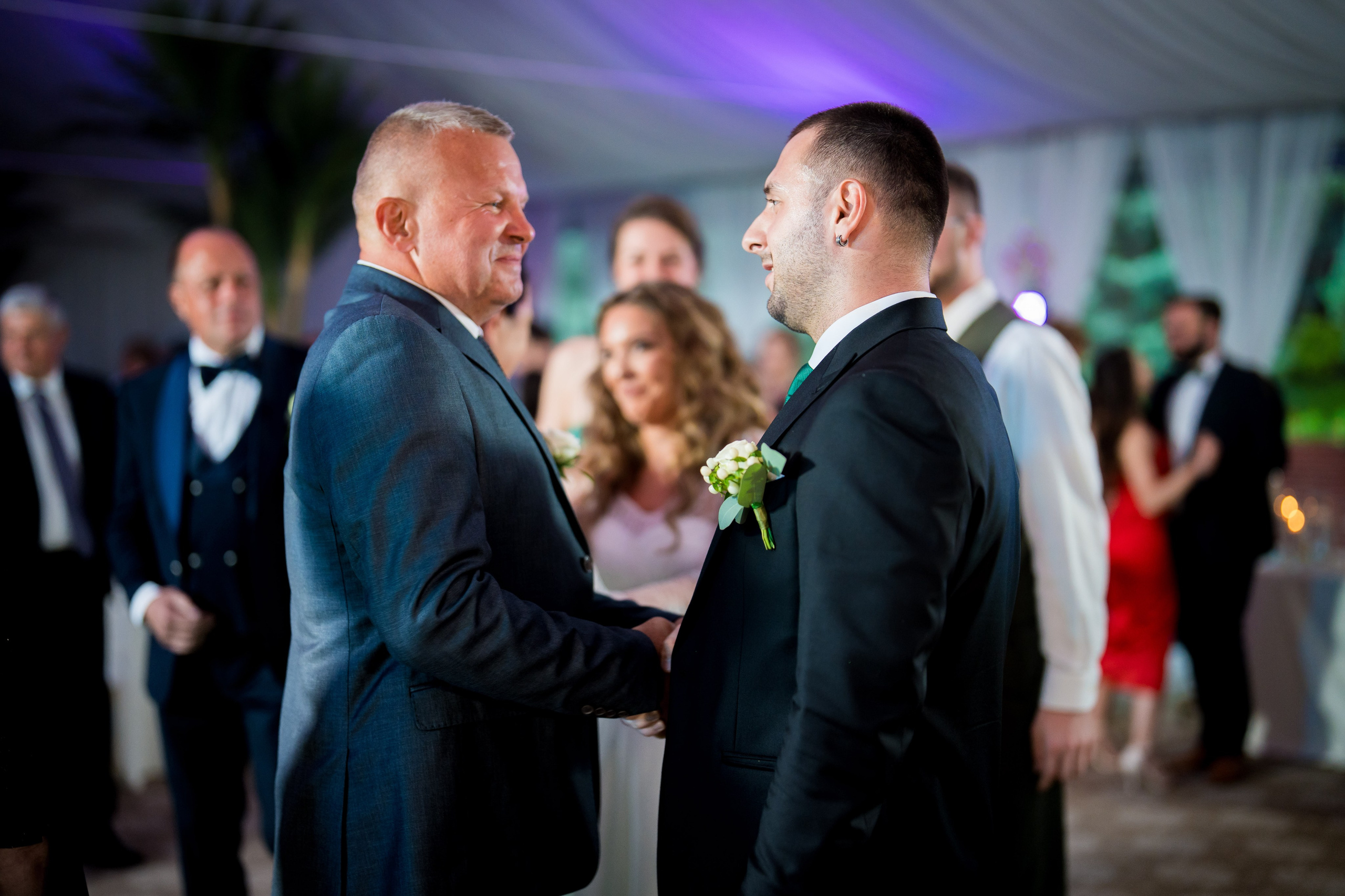 PARTY. Gabriel Florea — Fotograf nuntă București