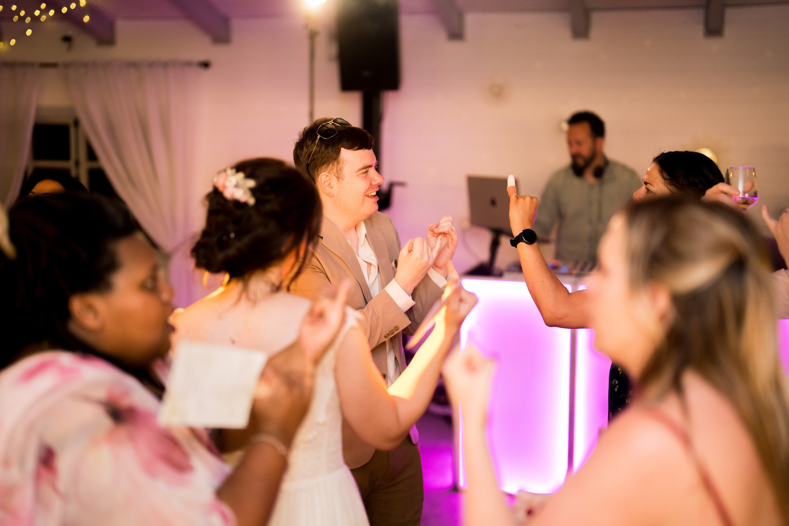 PARTY. Gabriel Florea — Fotograf nuntă București