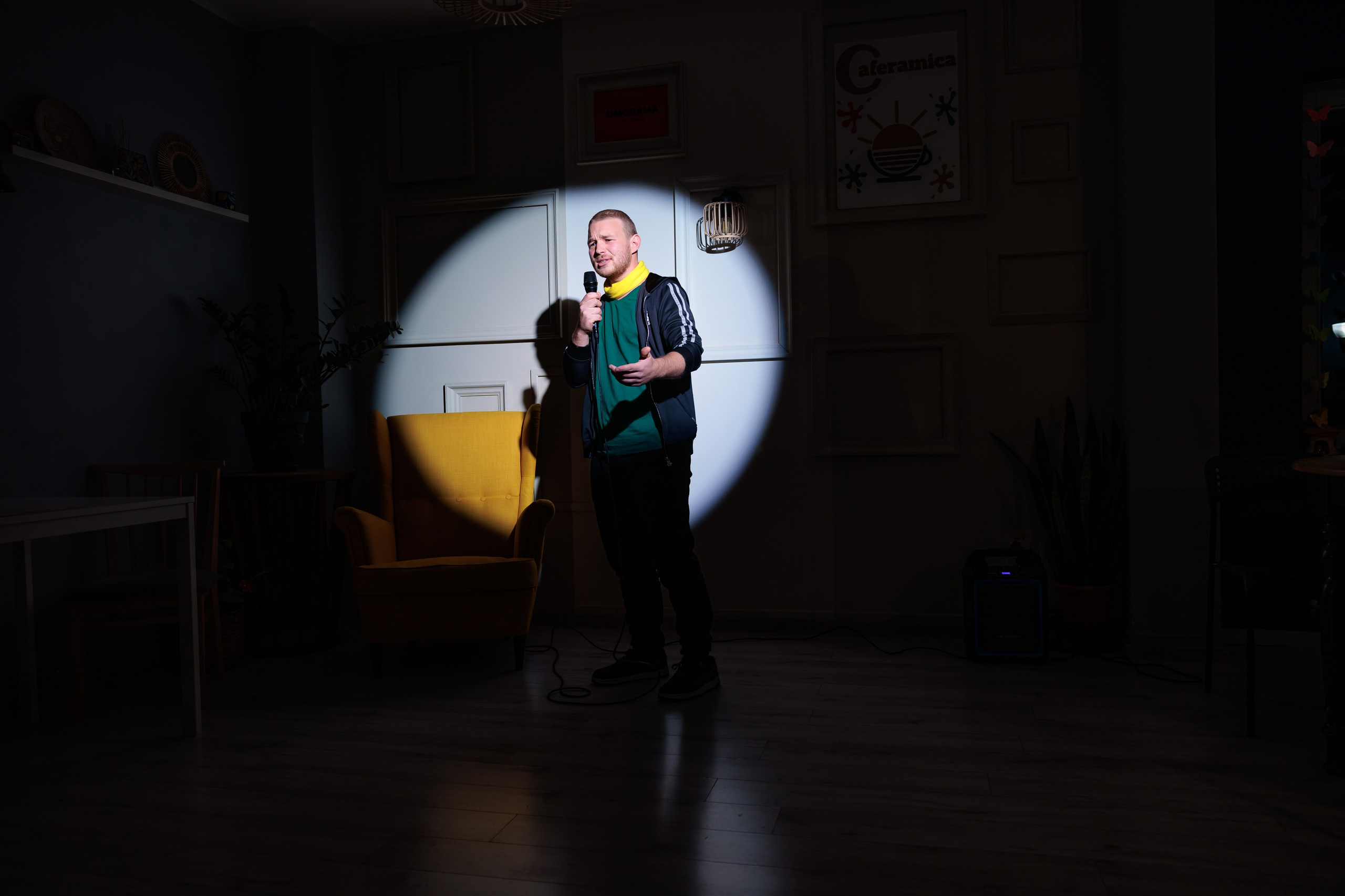 Open Mic - Caferamica. Marius Ciocan