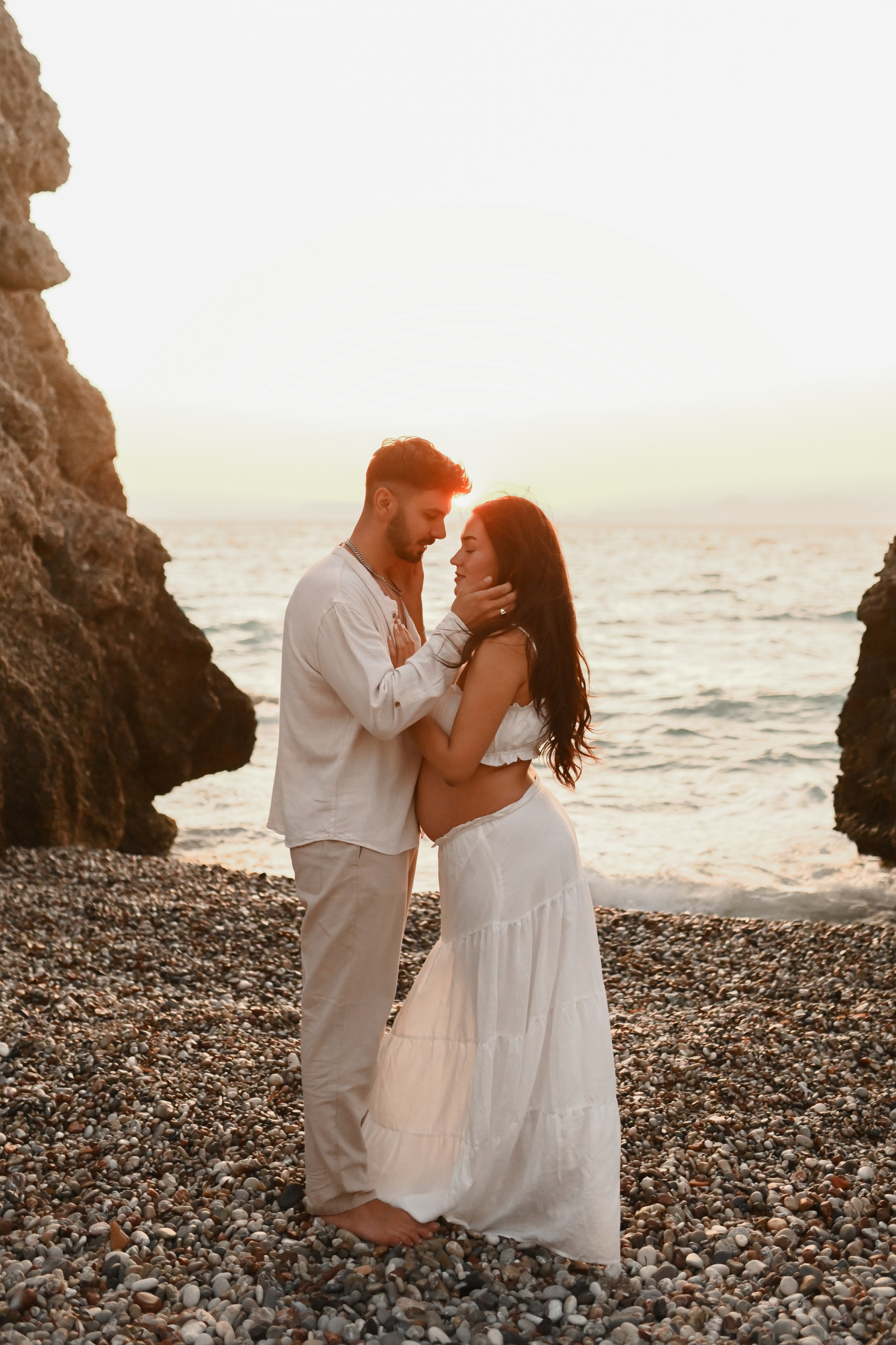 Maternity Photoshoot in Rhodes. Photographer in Rhodes Island