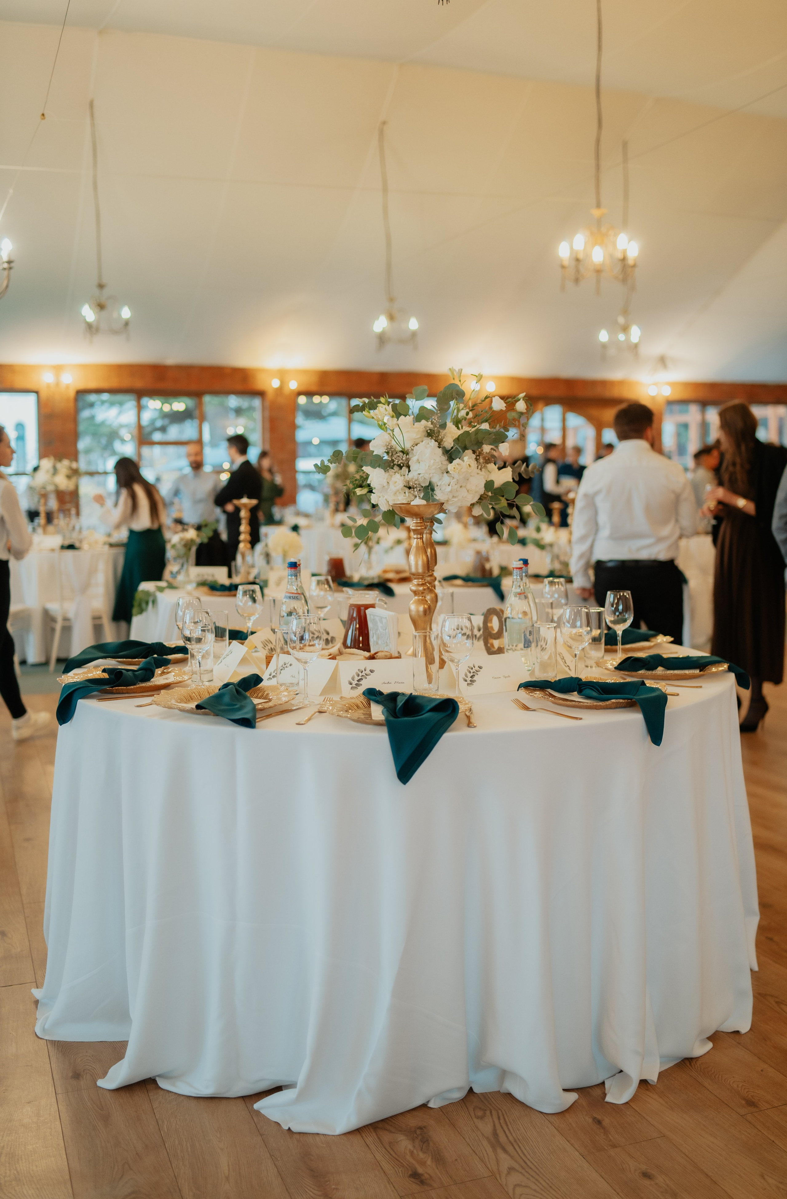 M & A. Fotograf Nunta Iasi - Hearts & Pictures