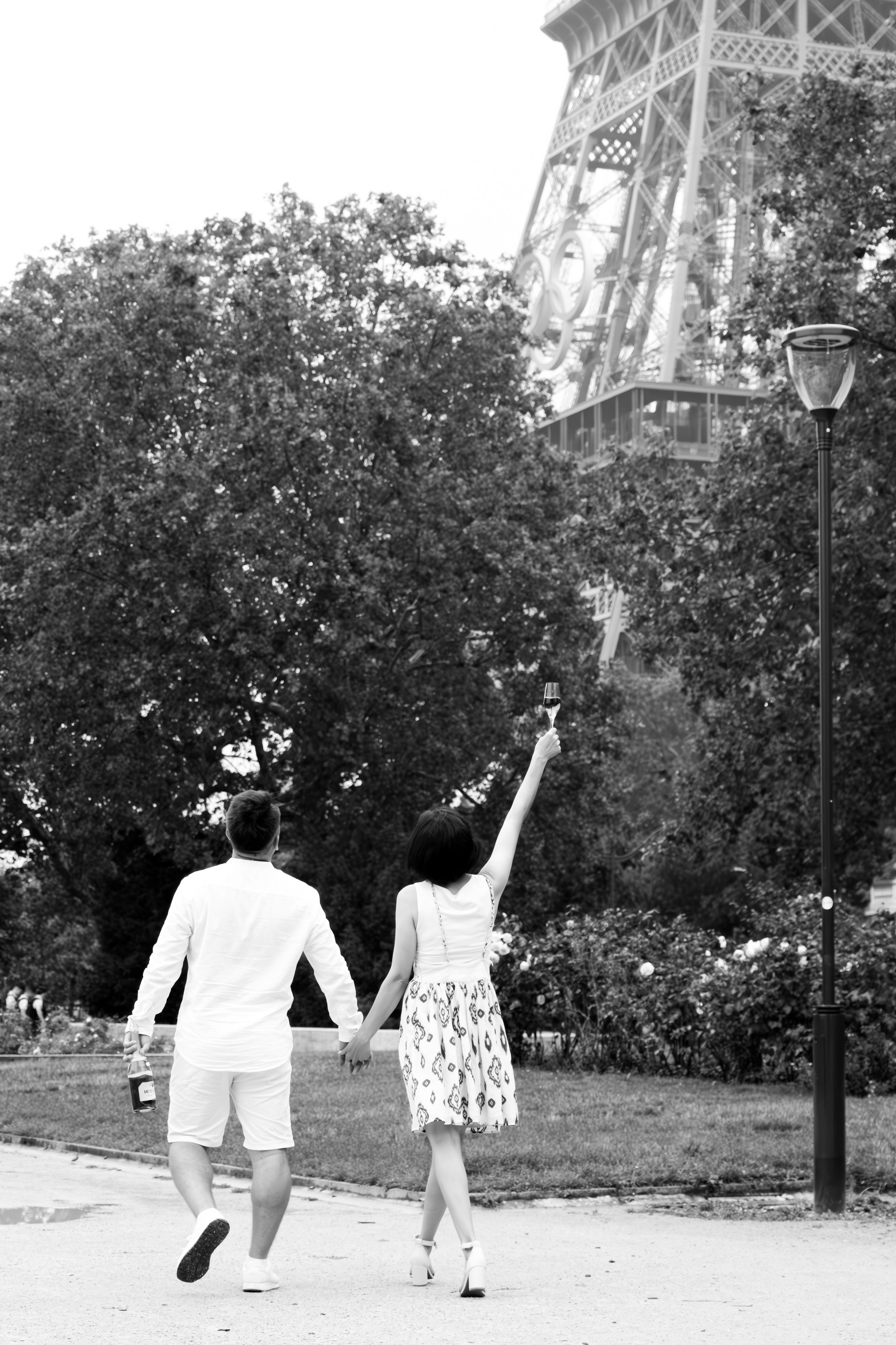Alfiya’s wedding anniversary in Paris. Photographer in Paris Marina Chaput
