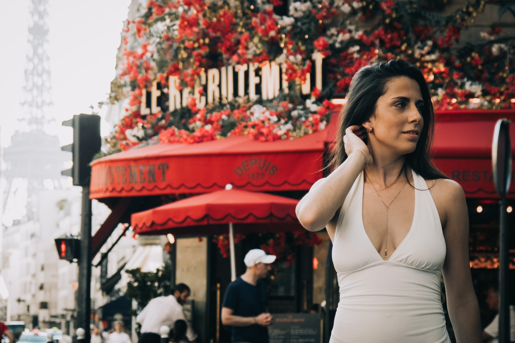 Clara’s photowalk in Paris. Photographer in Paris Marina Chaput