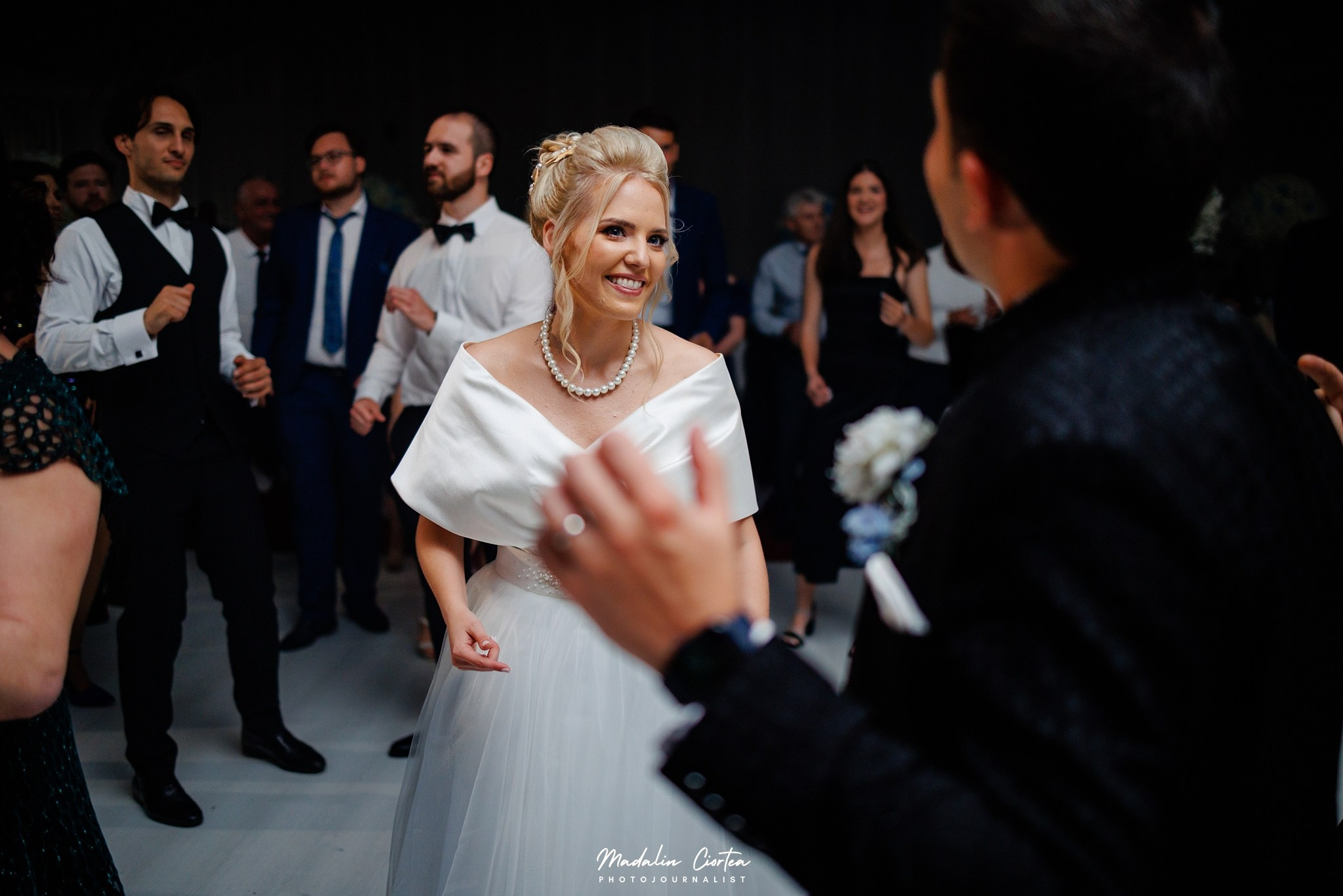 Cezara & Alex | Nuntă la Domeniile Streiului - Mercurean Evenimente | Bacia. Mădălin Ciortea - fotograf de nuntă și de familie | Dream Art Events