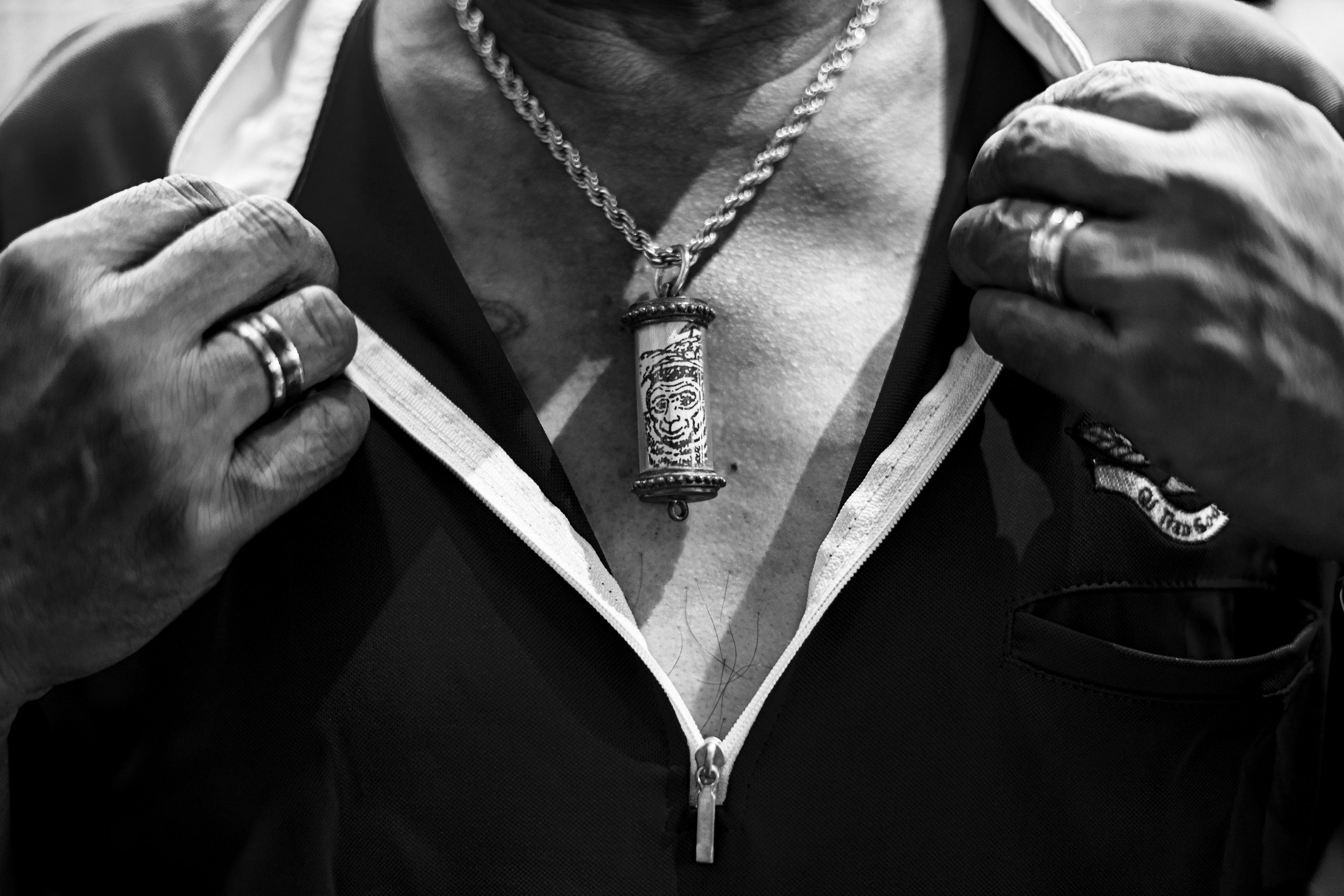 A dramatic black-and-white photograph of a performer in full Monkey King regalia, mid-performance during the Monkey King’s Birthday celebration in Singapore. The intricate costume details and expressive gestures convey the energy and cultural depth of the event. This image highlights the photographer’s expertise in event reportage and photojournalism, providing clients with vivid and authentic visual storytelling for cultural or corporate occasions.