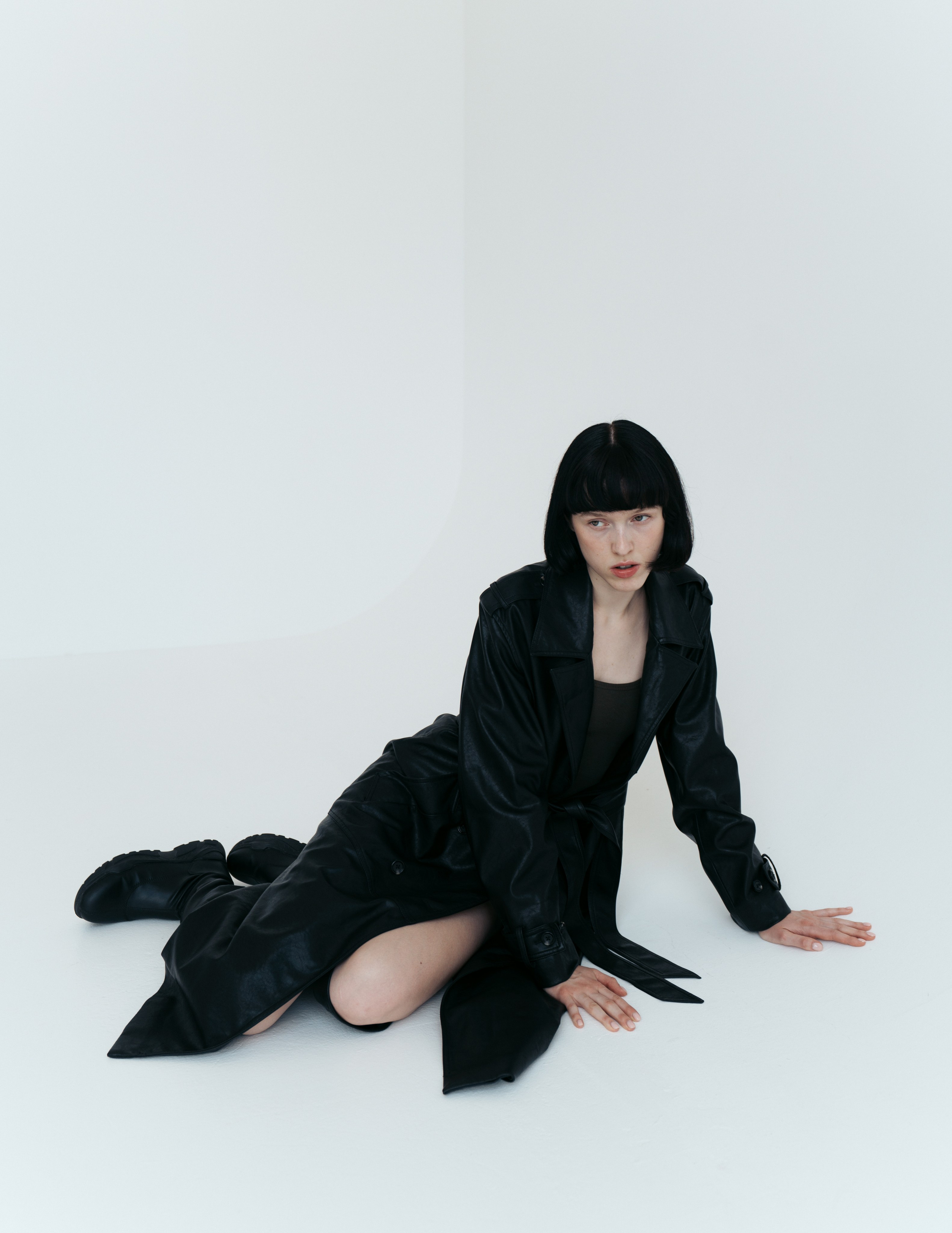 Q. Alisha Geva женский портретный фотограф в Дубае