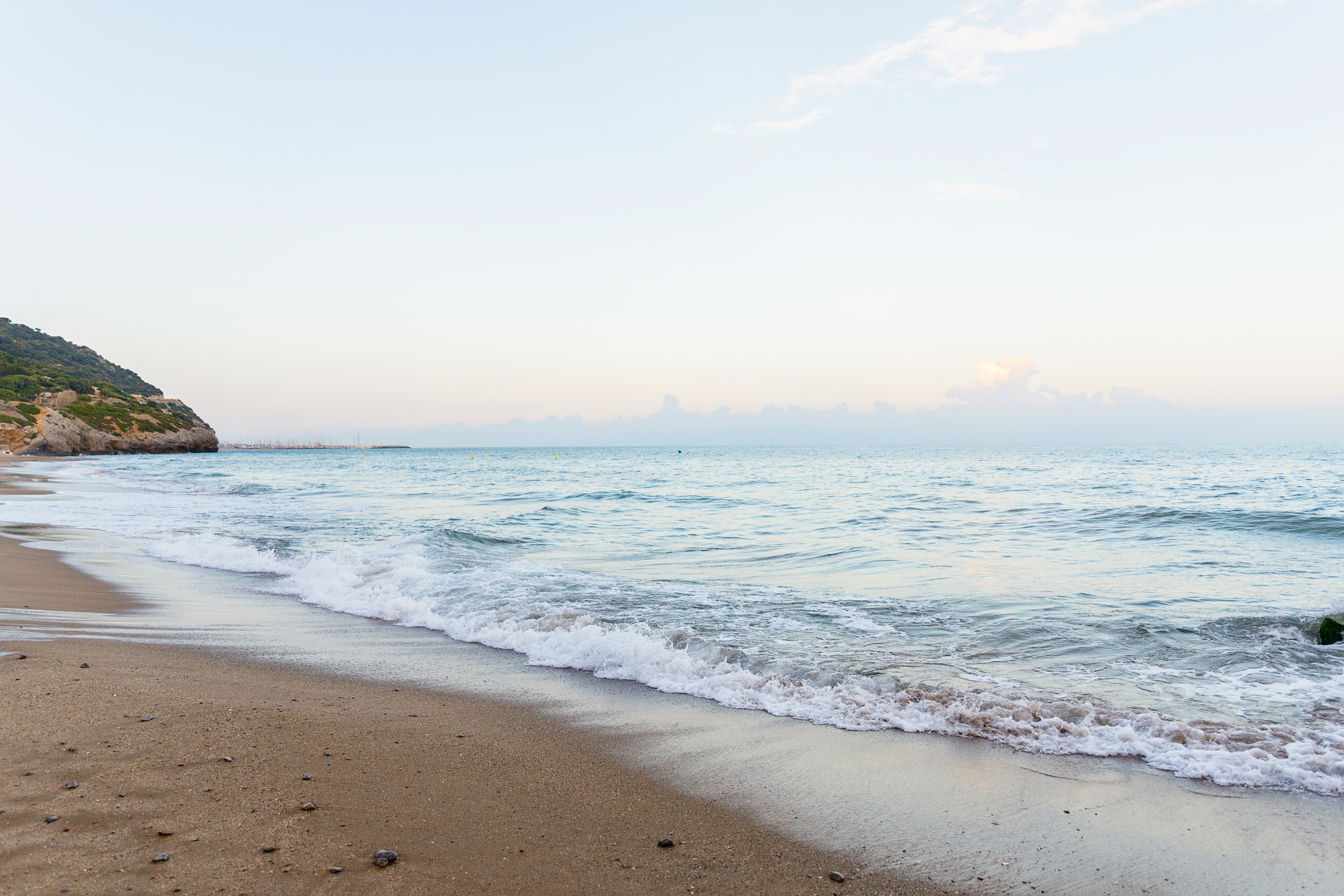 Natali & Viktor. Destination photographer in Barcelona, Spain, Europe, Worldwide - Andr