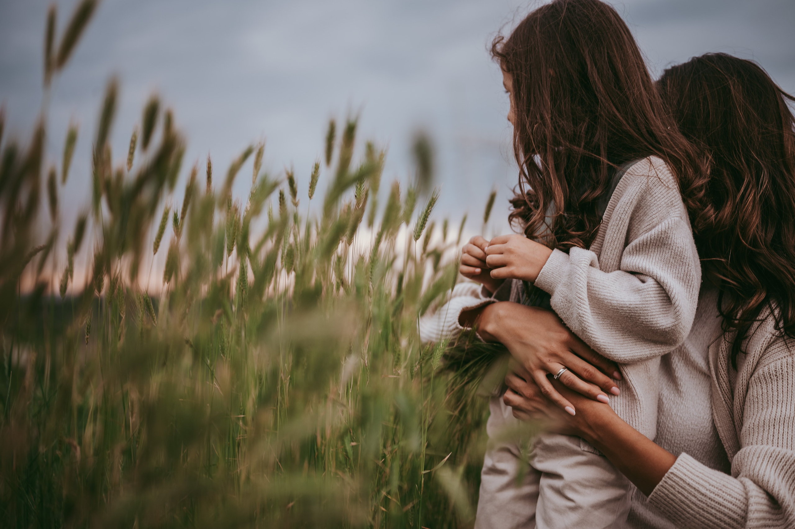 Bojana i Srna / mammy and me photosession. Deciji i porodicni fotograf u Beogradu Oksana Skendzic