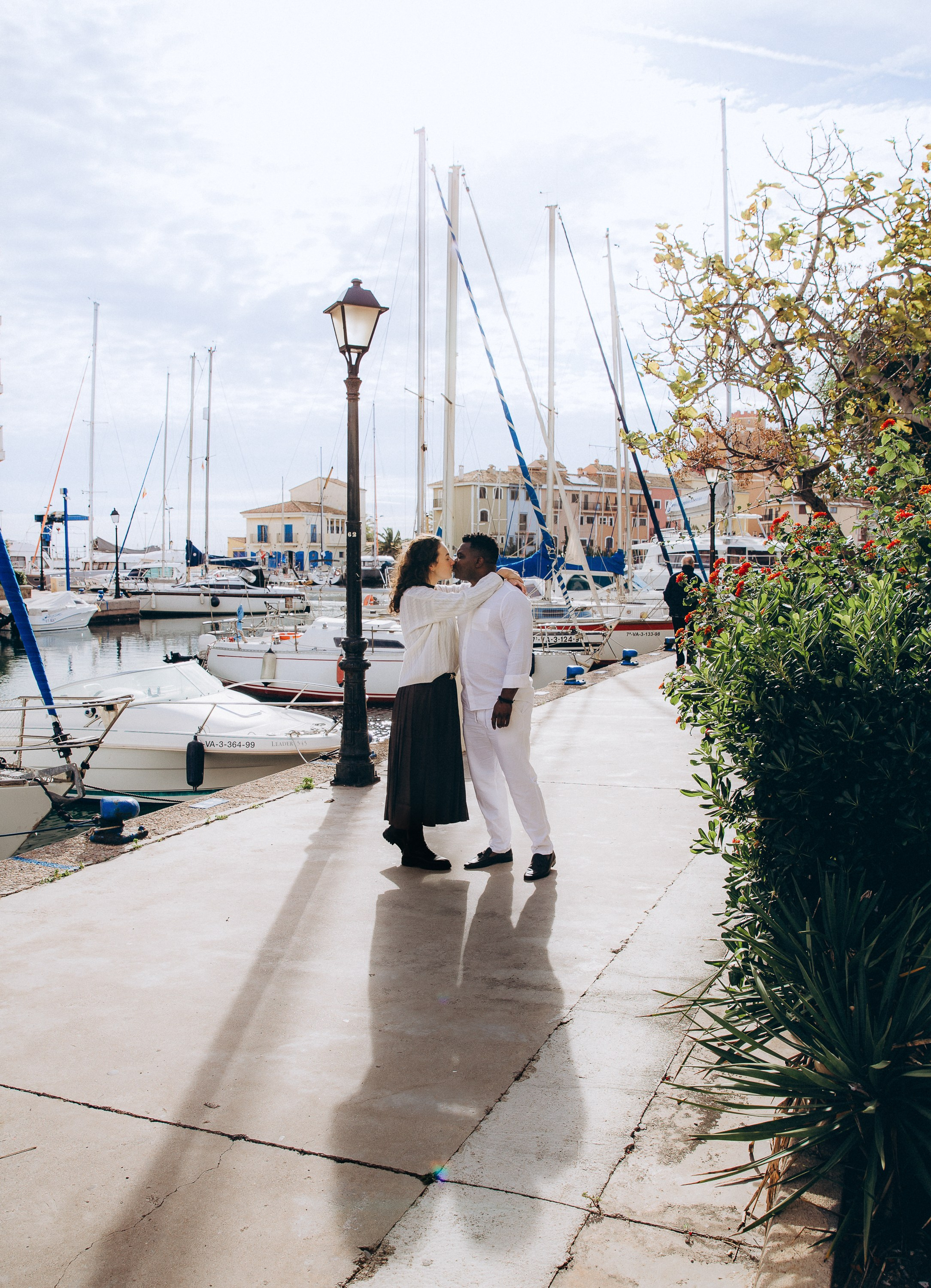 Love Story Photography by Julia Gnatenko | Romantic Photoshoots in Valencia, Alicante, Barcelona, Spain. Julia Gnatenko — Photographer Valencia, Alicante, Barcelona, Spain, Europe