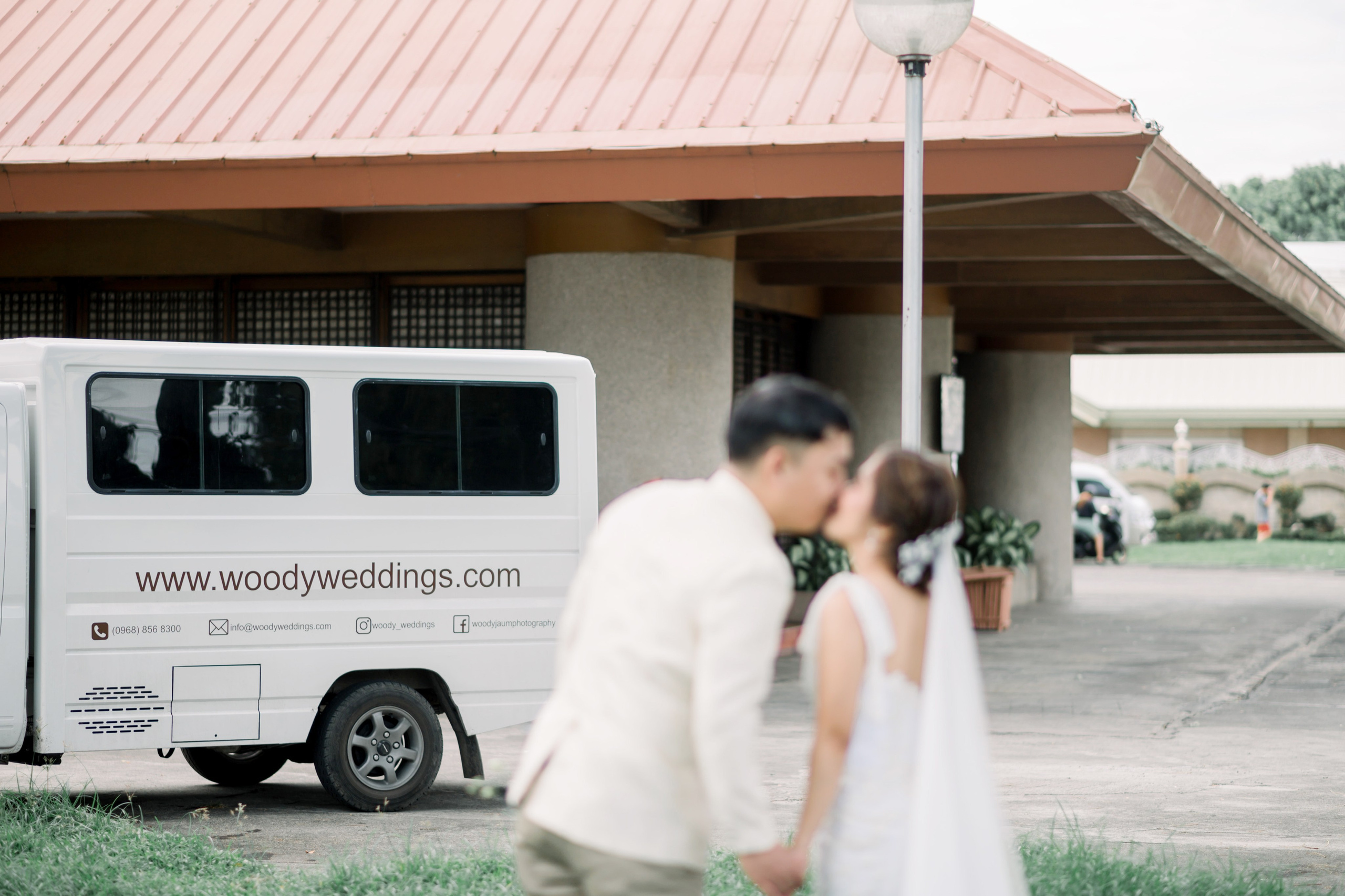 Contact. Woody Weddings