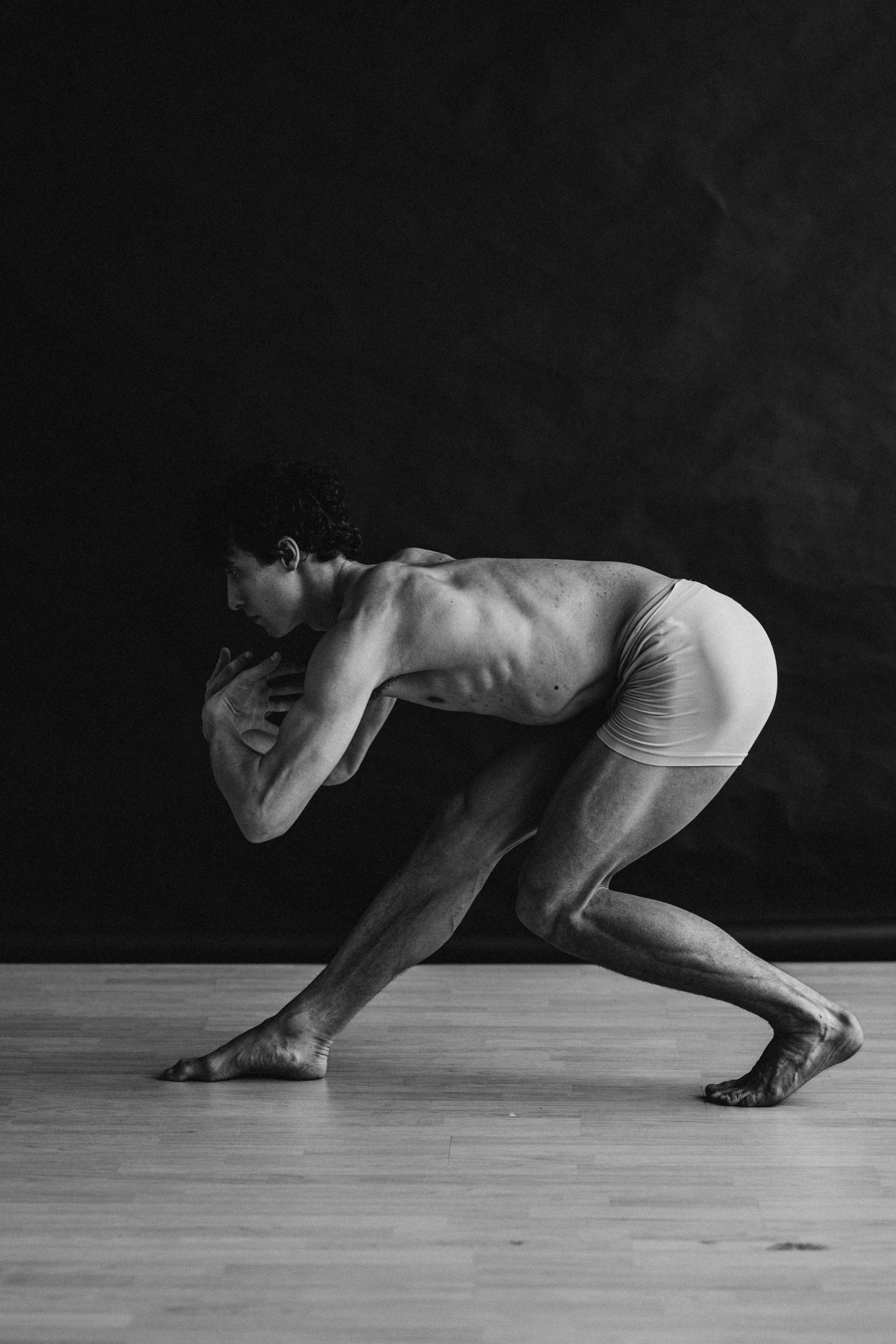 DANCERS. Victoria Olonen – Cinematic Portrait Artist | Helsinki & Europe