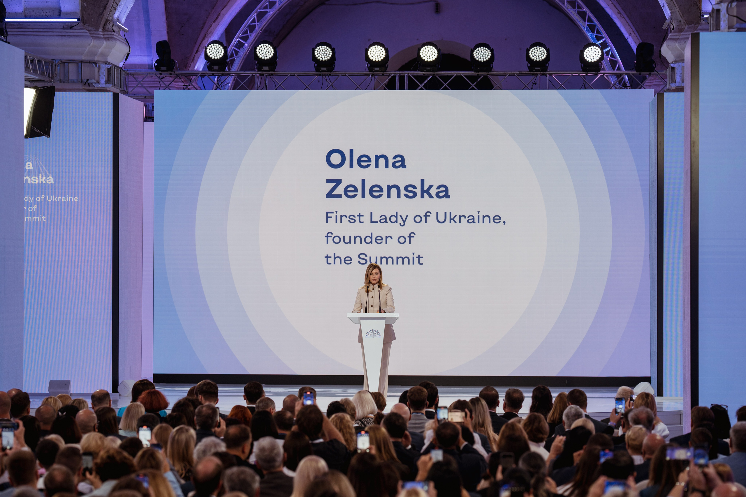 Summit of First Ladies and Gentlemen. Kostiantyn Holinchenko. Reportage and portrait photographer
