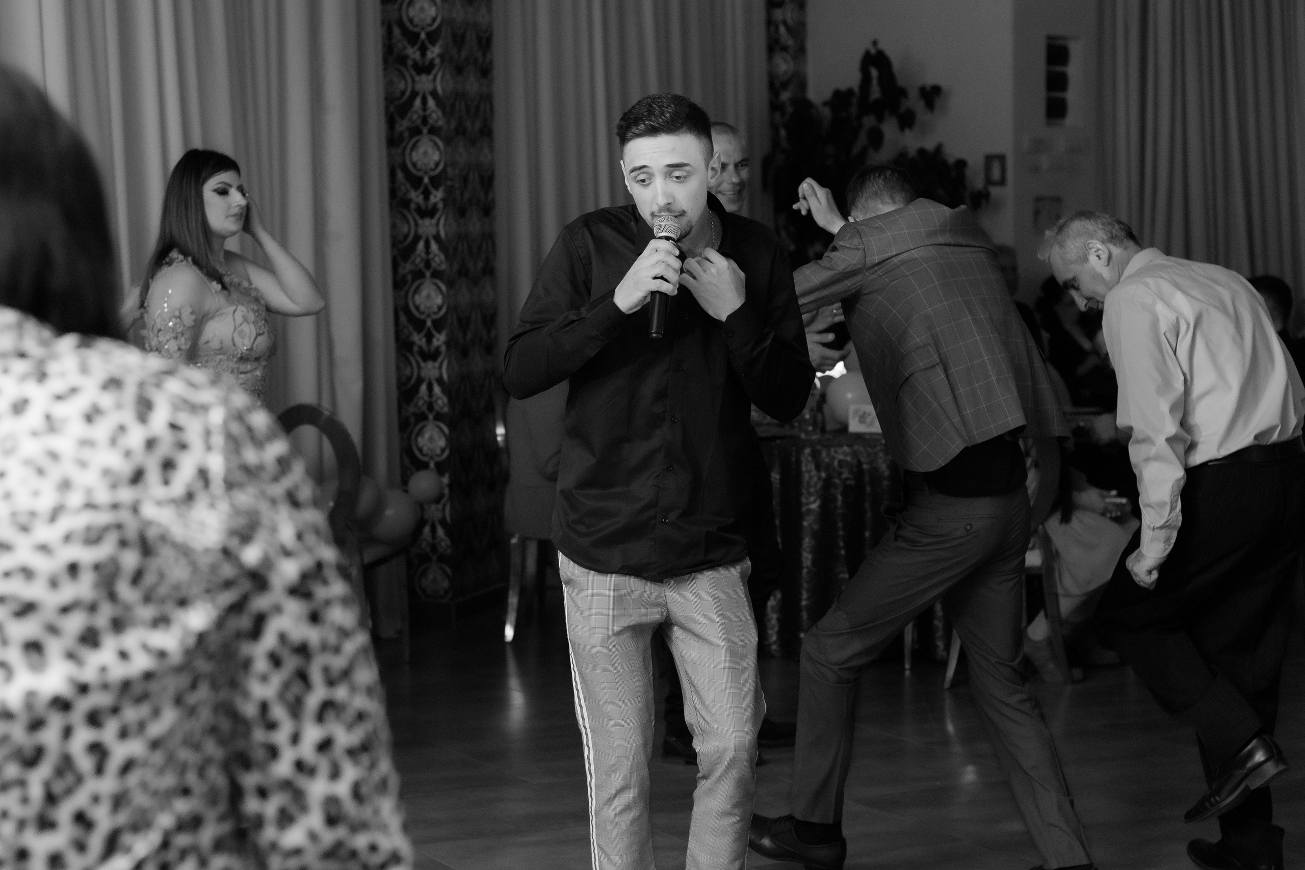 Kevin. Fotograf si videograf — evenimente si studio