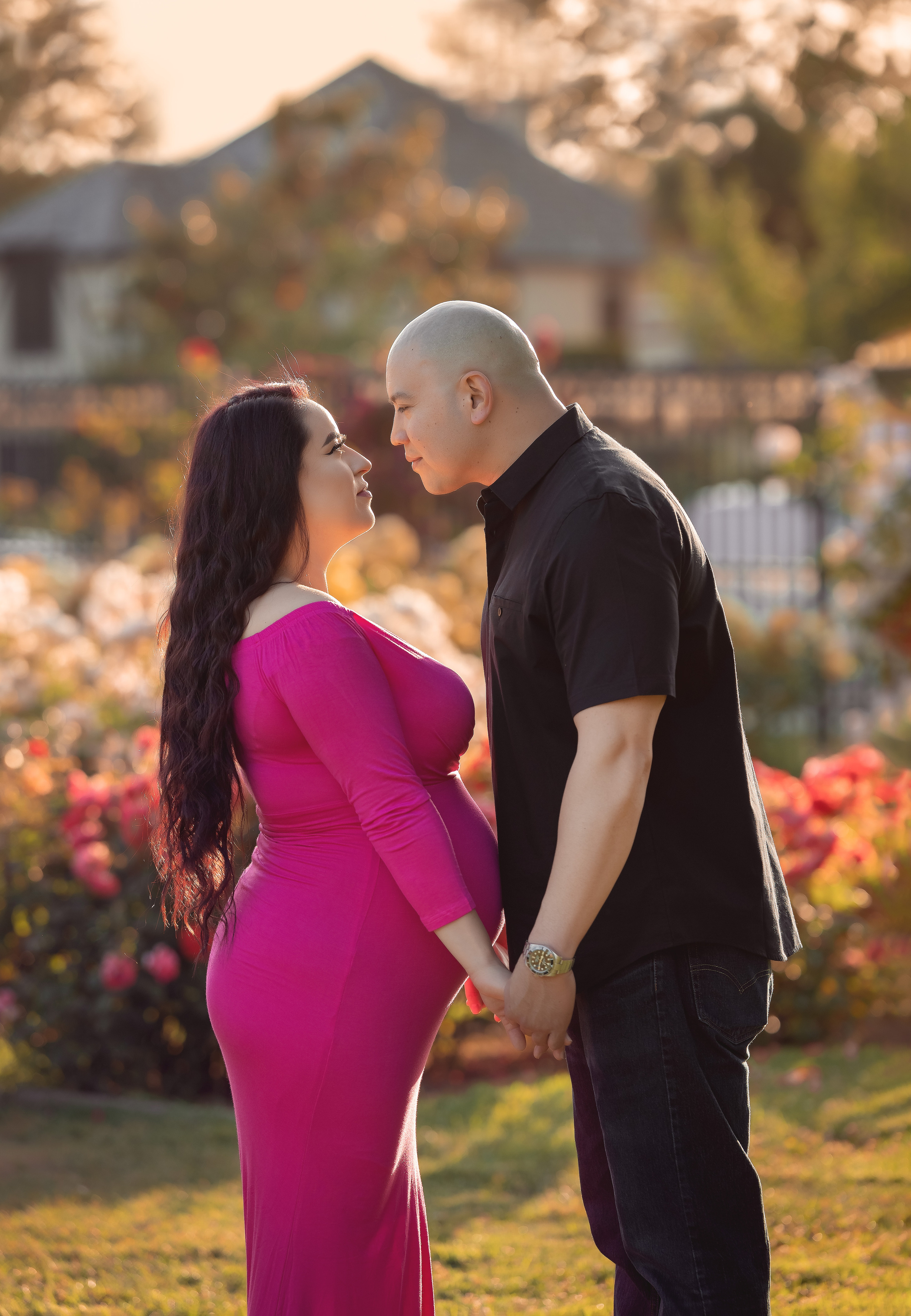 Maternity photoshoot in San Jose, Bay Area. Couples & Families photographer in Bay Area, San Jose, California