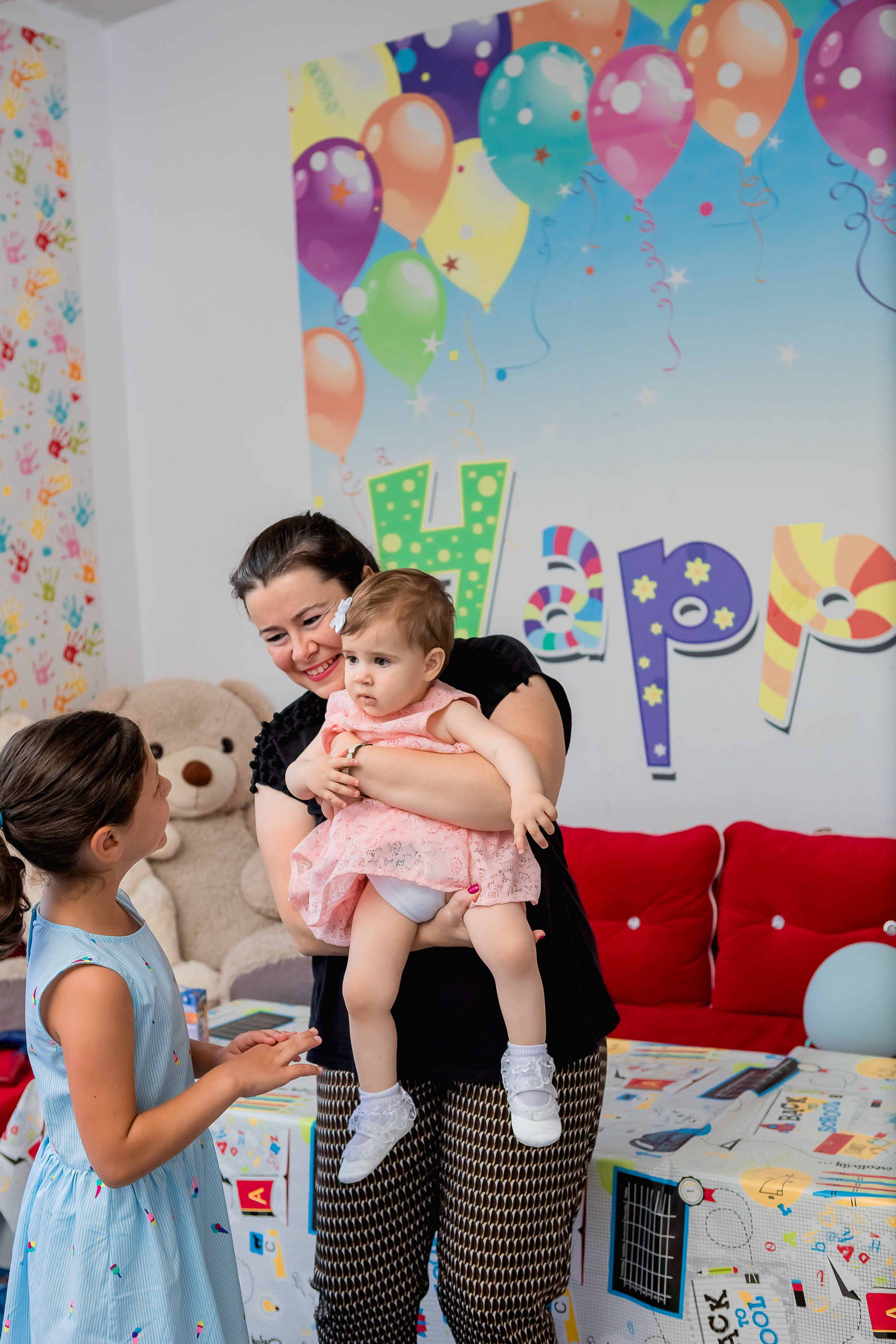 Чрстит Първи Рожден Ден. Фотограф Ирина Йотова