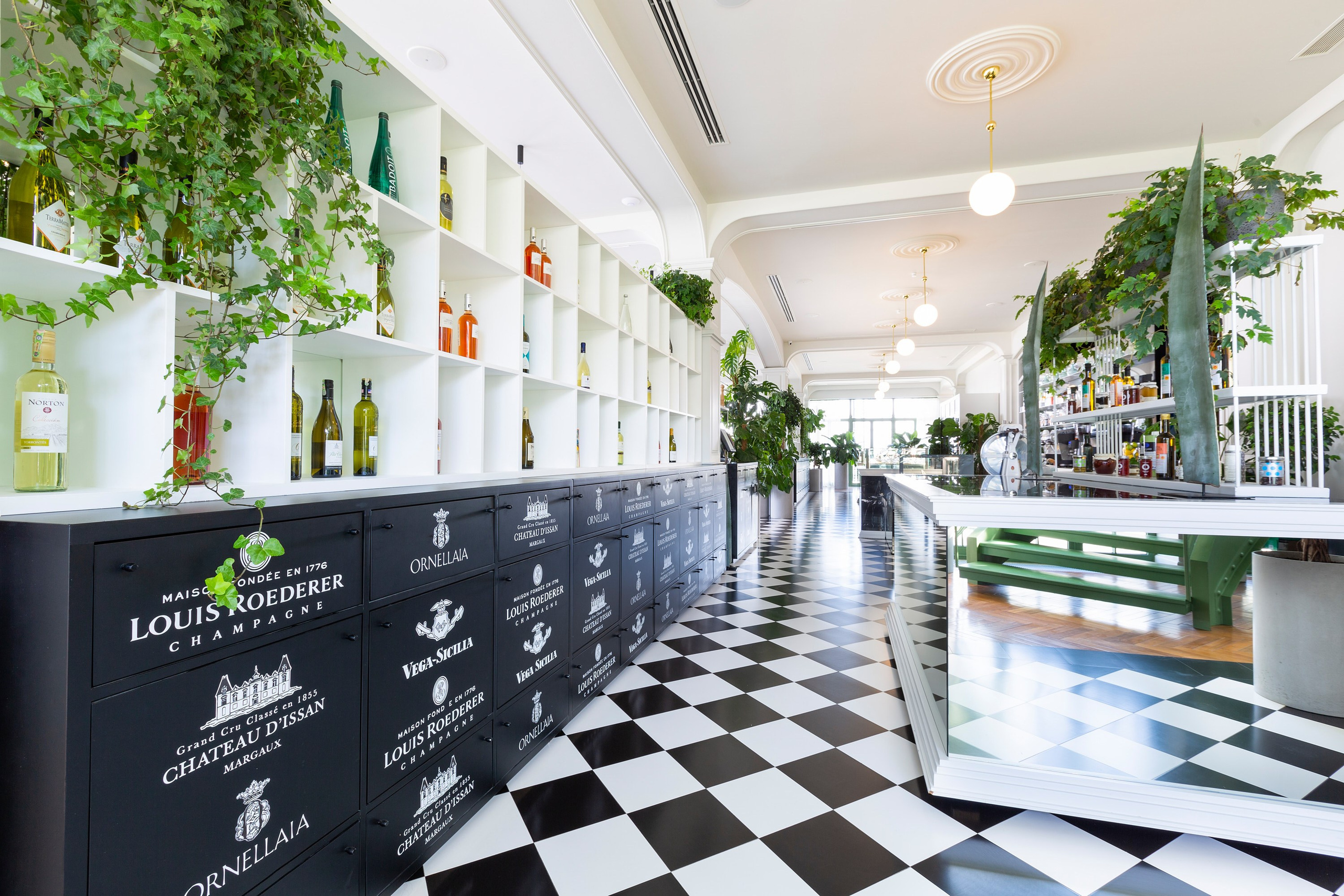 L’Avenue restaurant. Elmar Mustafazadeh Photography