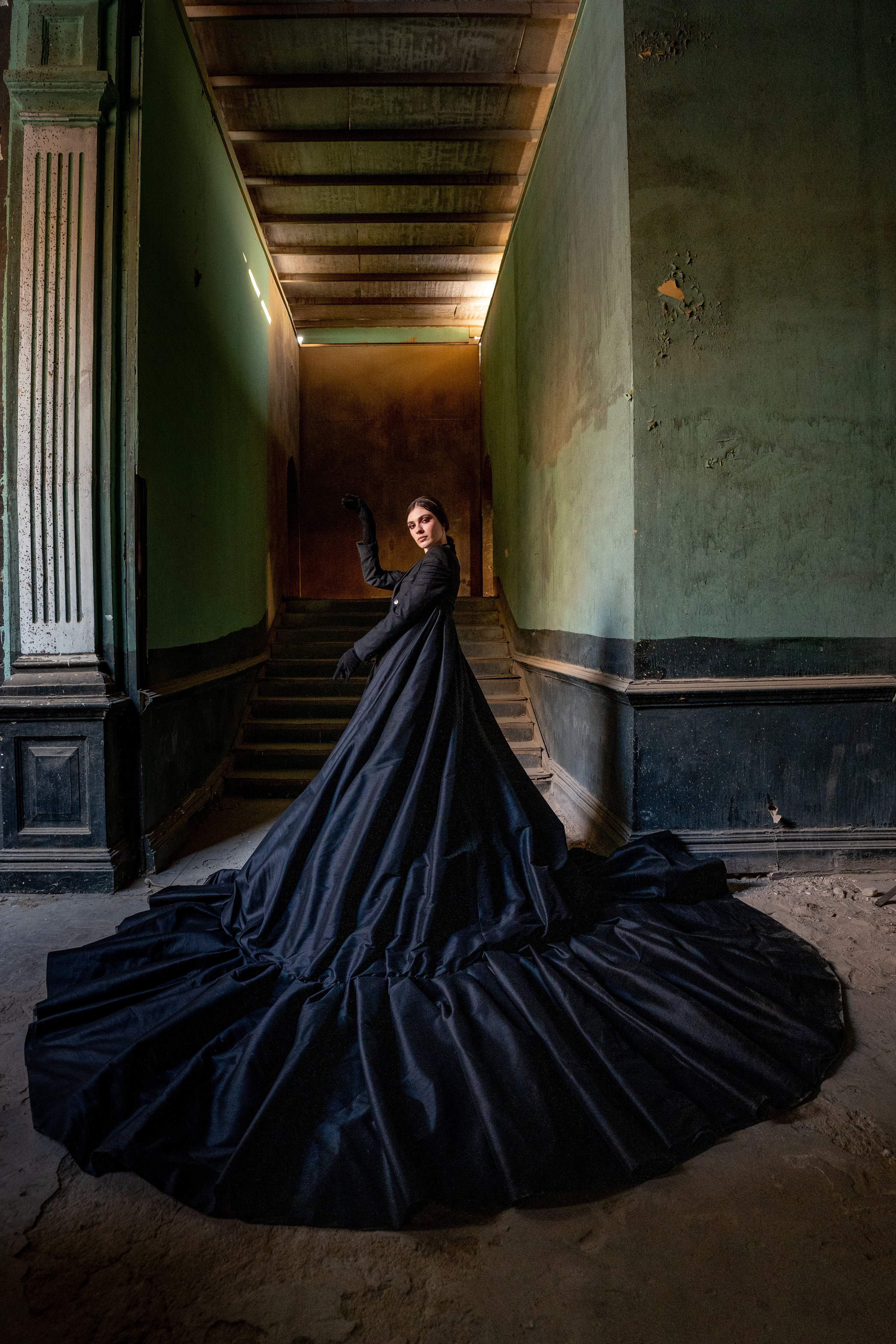 Fashion Photography Dubai — Denys Gromov. Denys Gromov