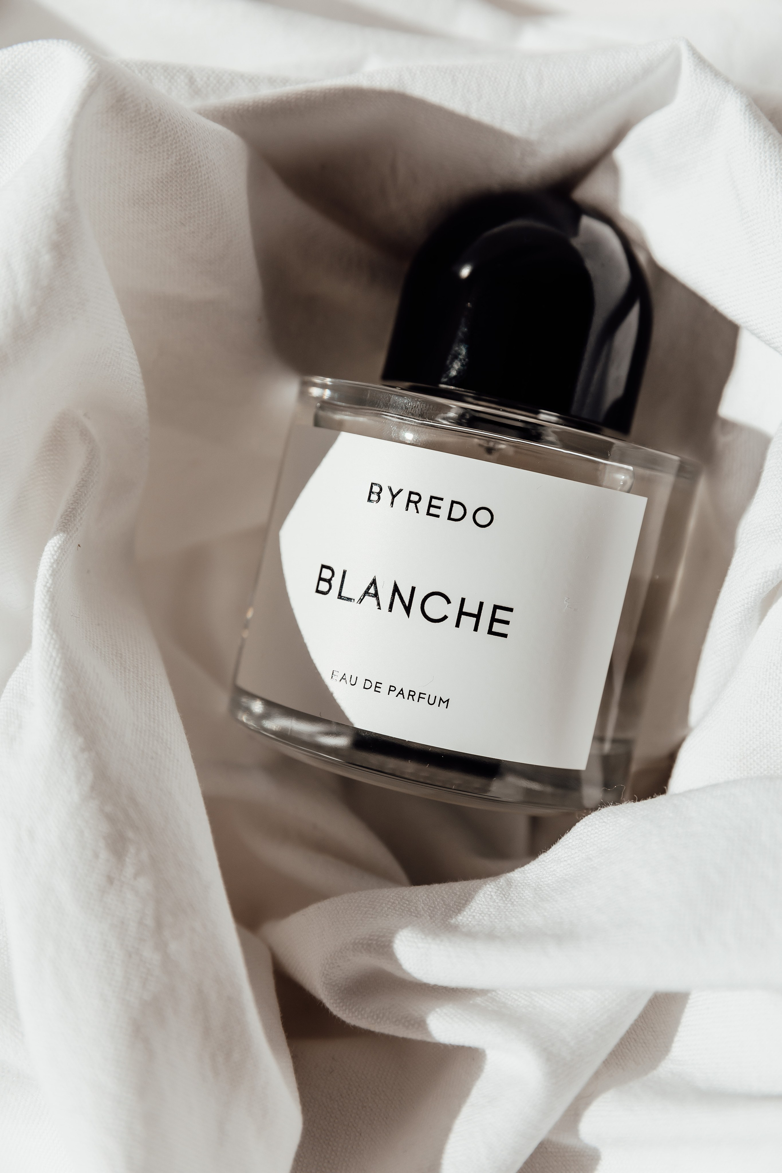 Productos cosmeticos. Maria Kulakova — Fotógrafa en Santiago | Fotografía de producto, marcas y familias