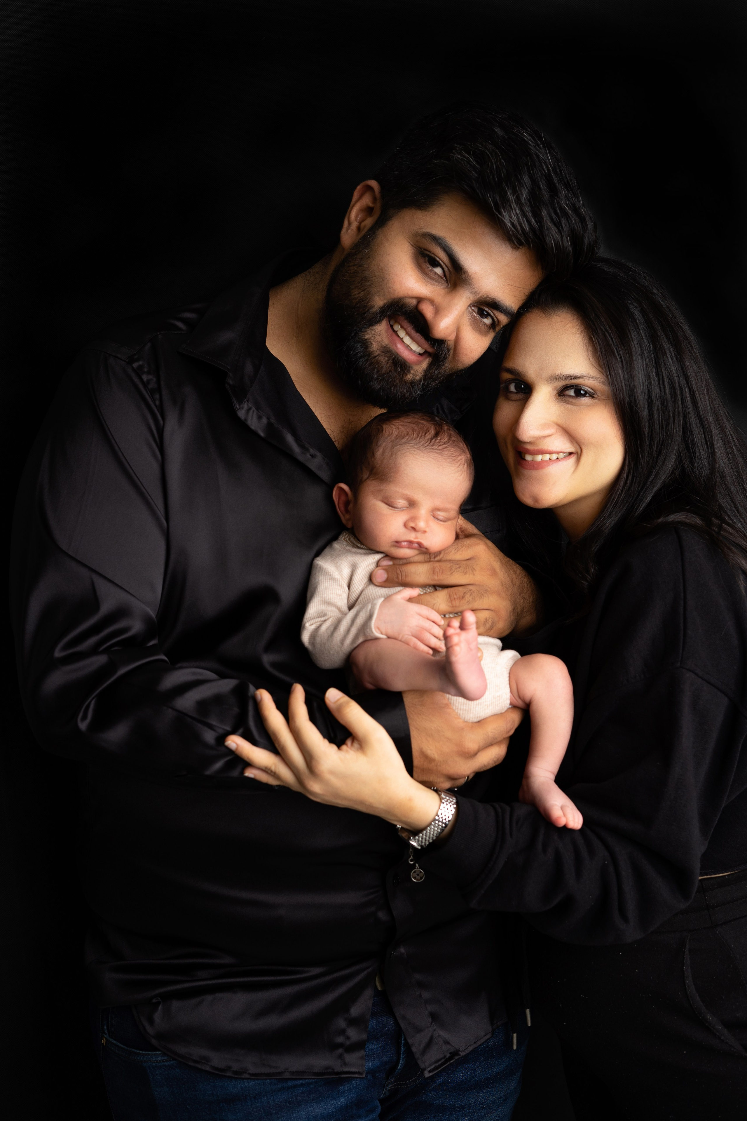 NEWBORN PORTFOLIO. Newborn Photographer and life casting in Dubai Dariya Saeed