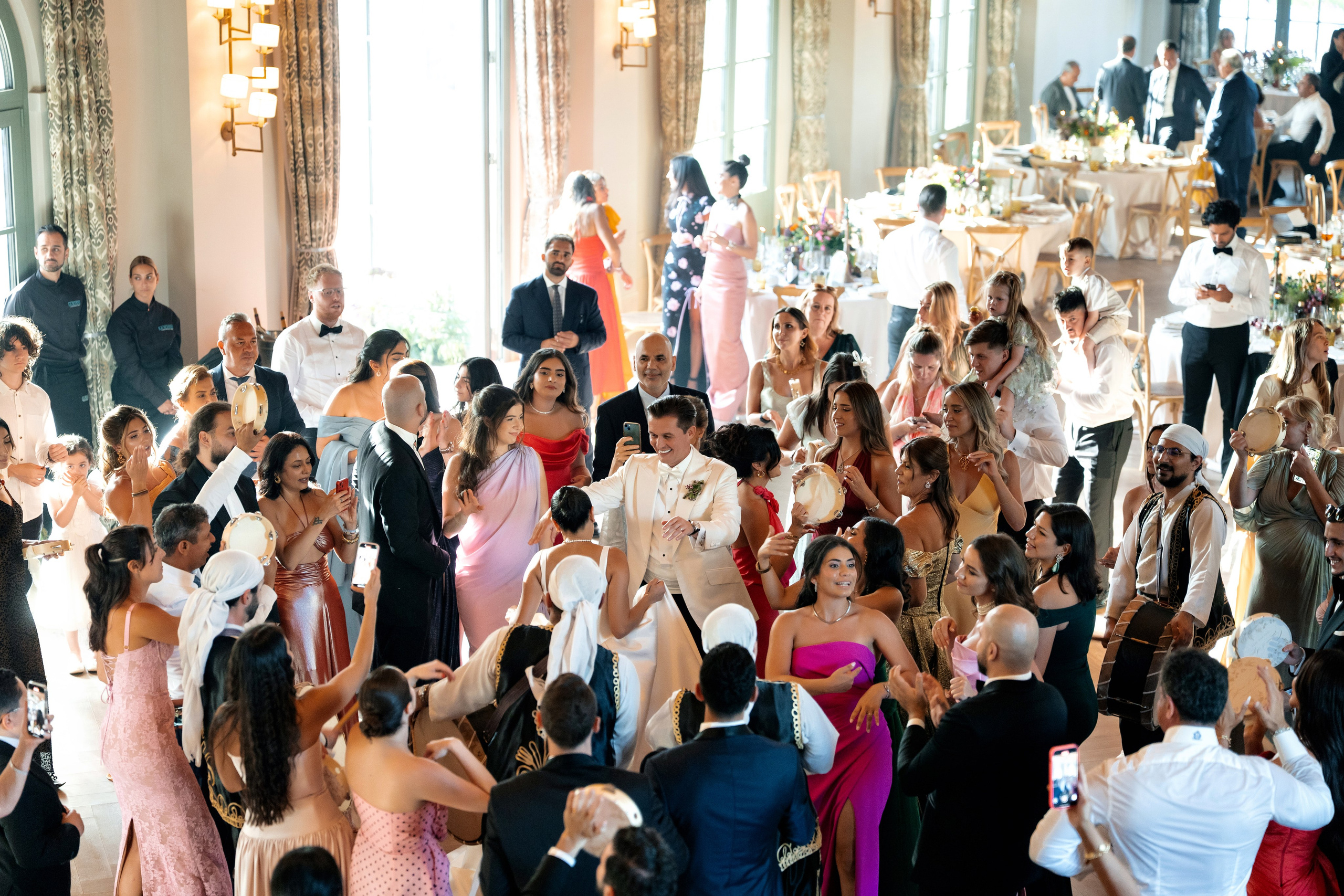 ANDREW & LYNN. Wedding Photographer in Marbella, Como, Tuscany, Cannes