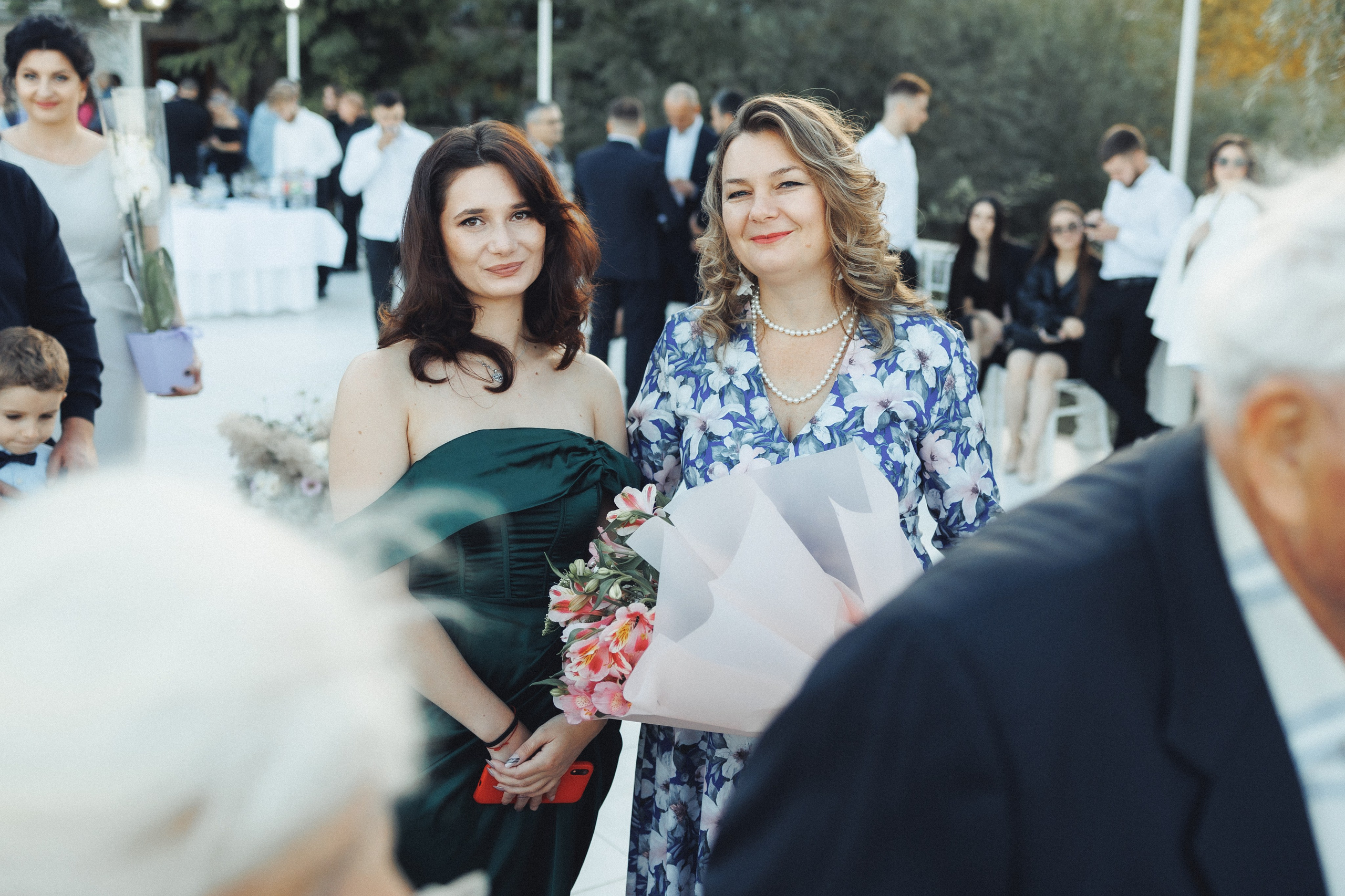 X & S. Fotograful evenimentului tău