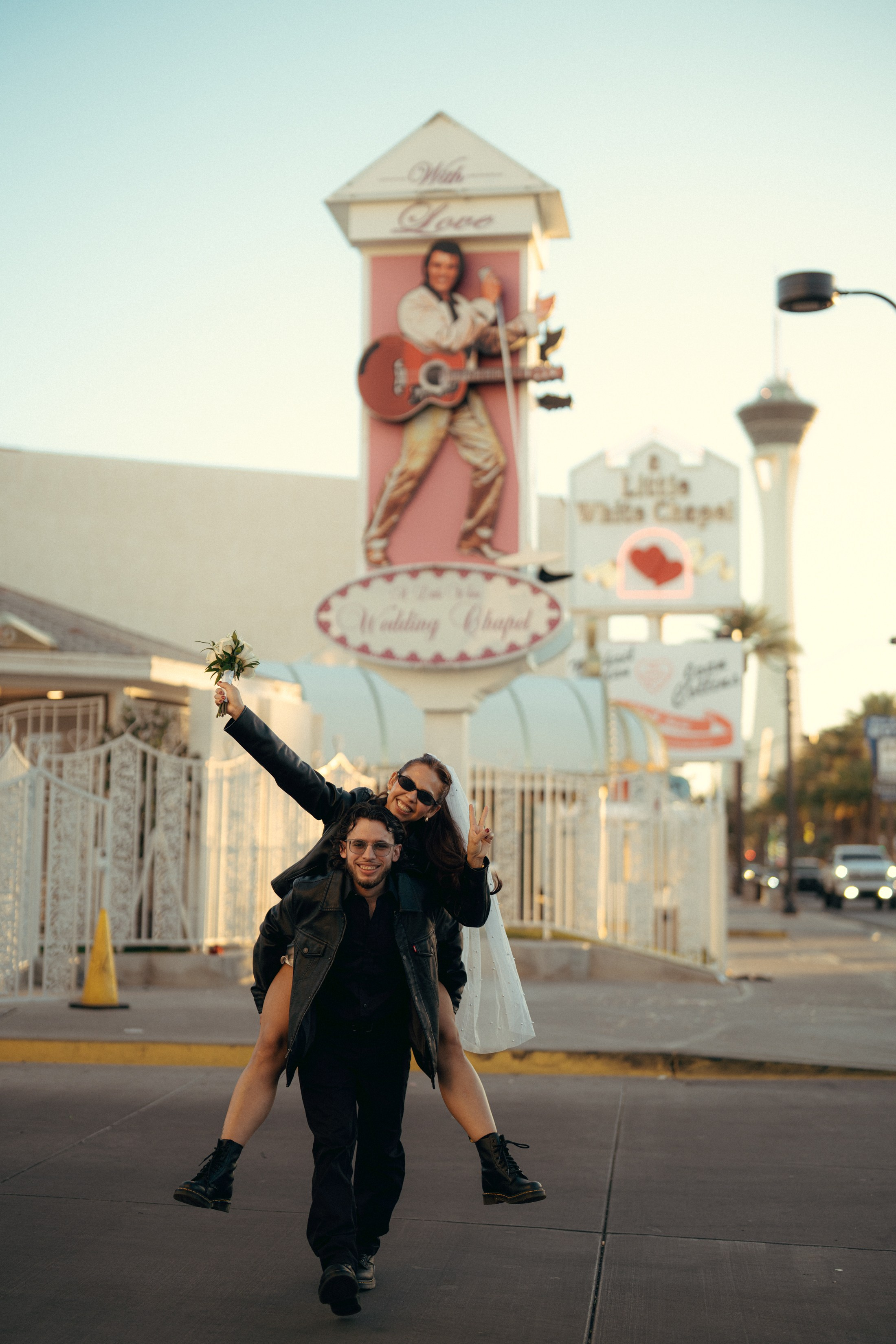 Silvia&Italo. Wedding & elopement photographer Viktoriya Kravtsov. Las Vegas