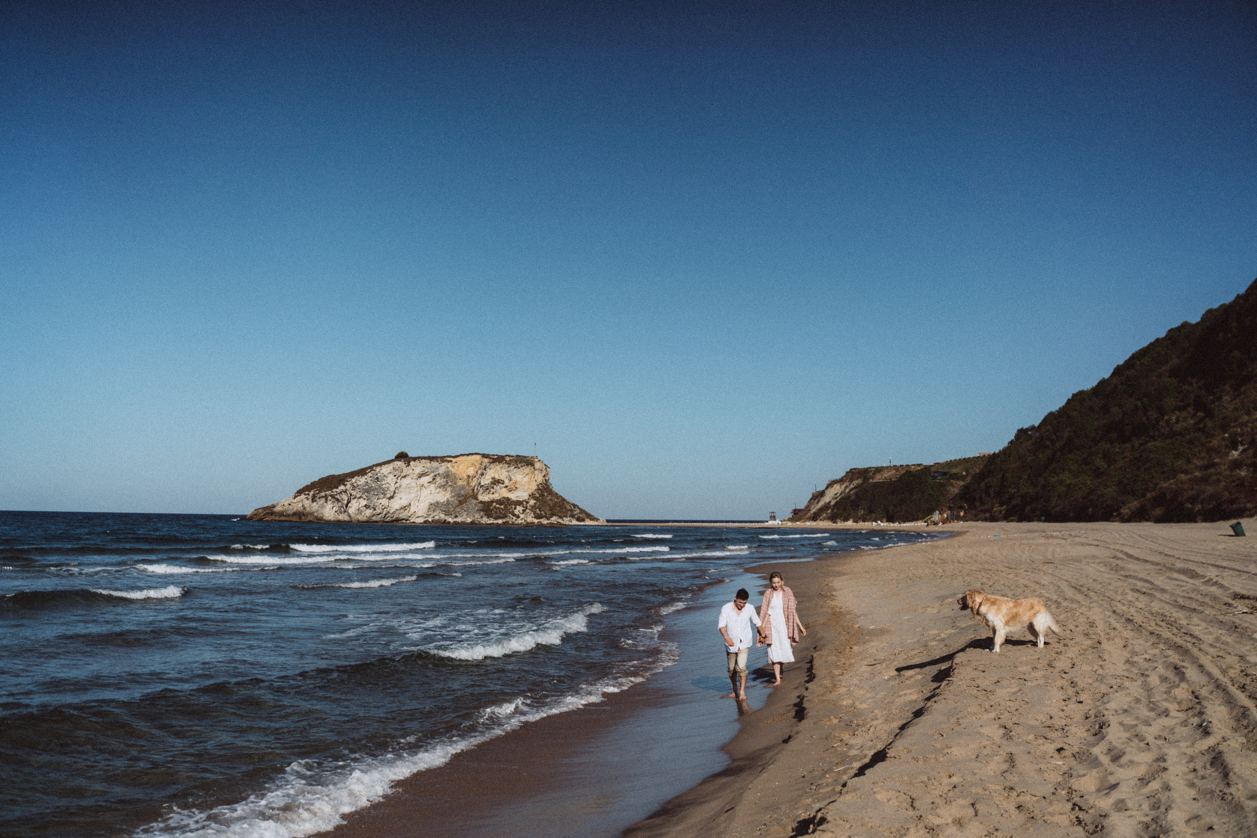 Ruslan and Elmira (Lovestory). Aesthetic & Lifestyle photographer in Da Nang, Vietnam