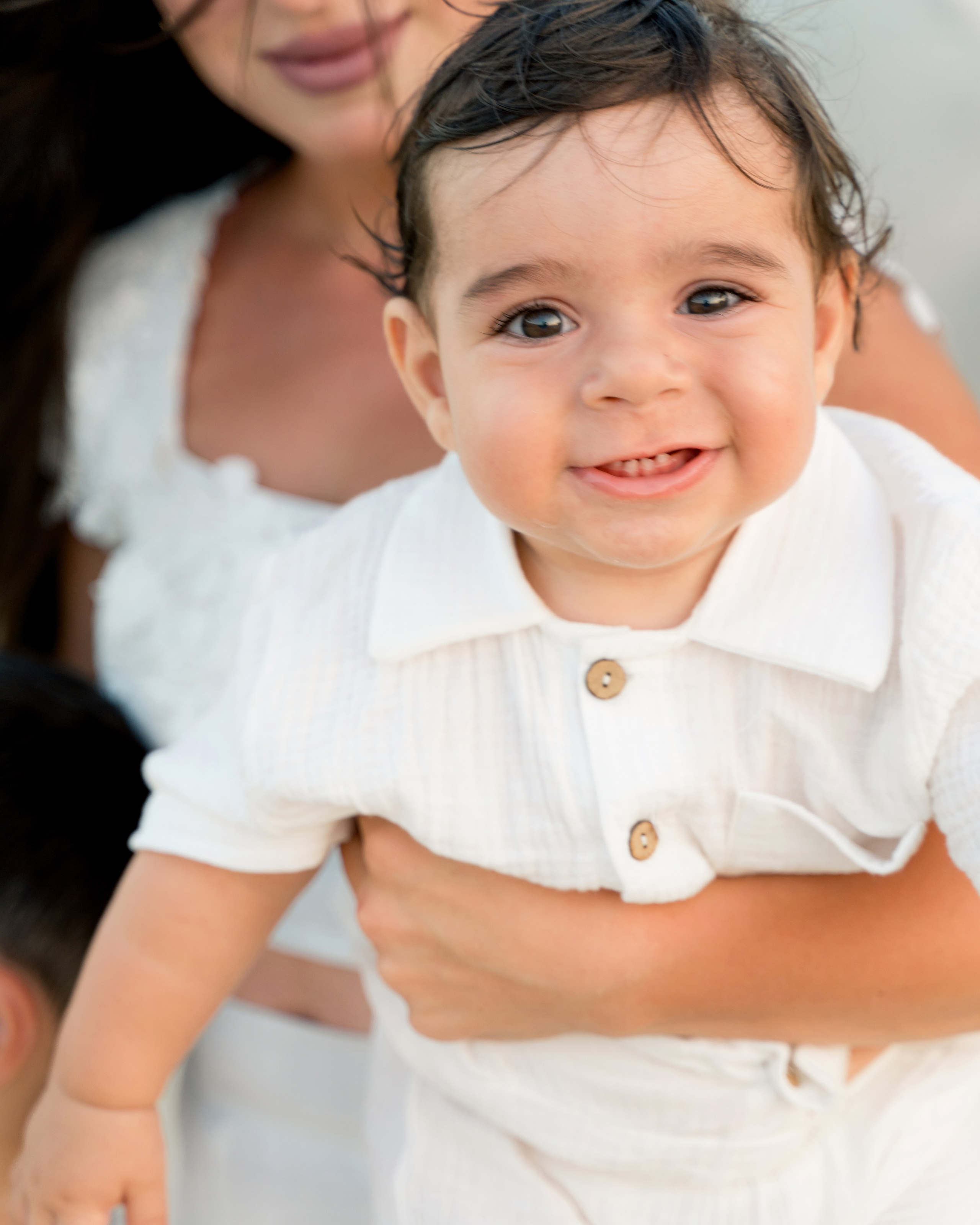 Семейная съемка на пляже. Фотограф в Абу Даби Марина
