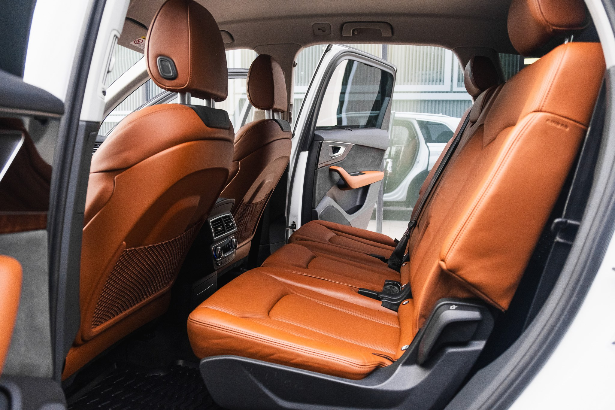 AUDI Q7. LOHA VISUALS — AUTOMOTIVE PHOTOGRAPHY