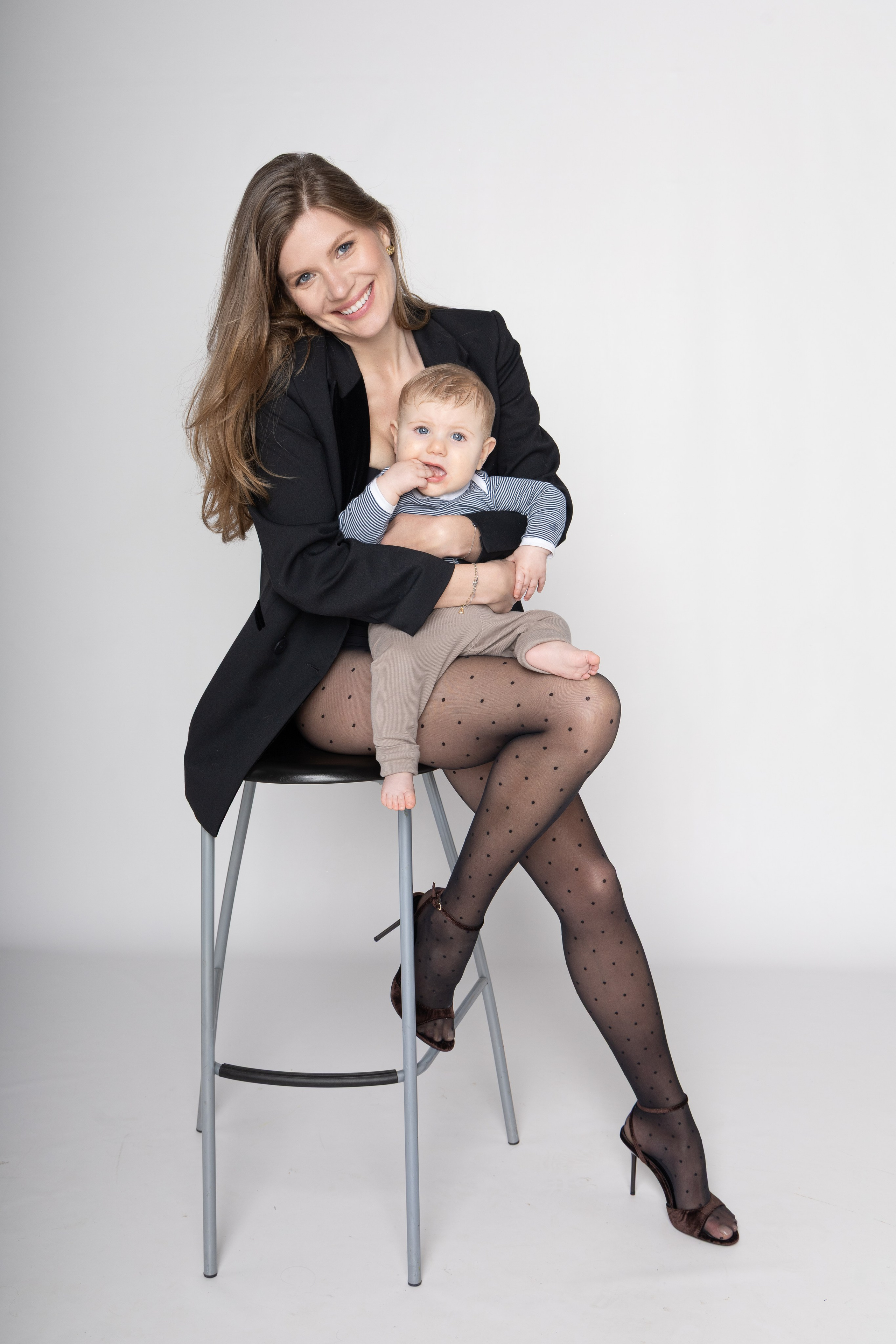 Séance photo maternité. Photographe de mariage et de portrait dans le Tarn, Toulouse et en Occitanie