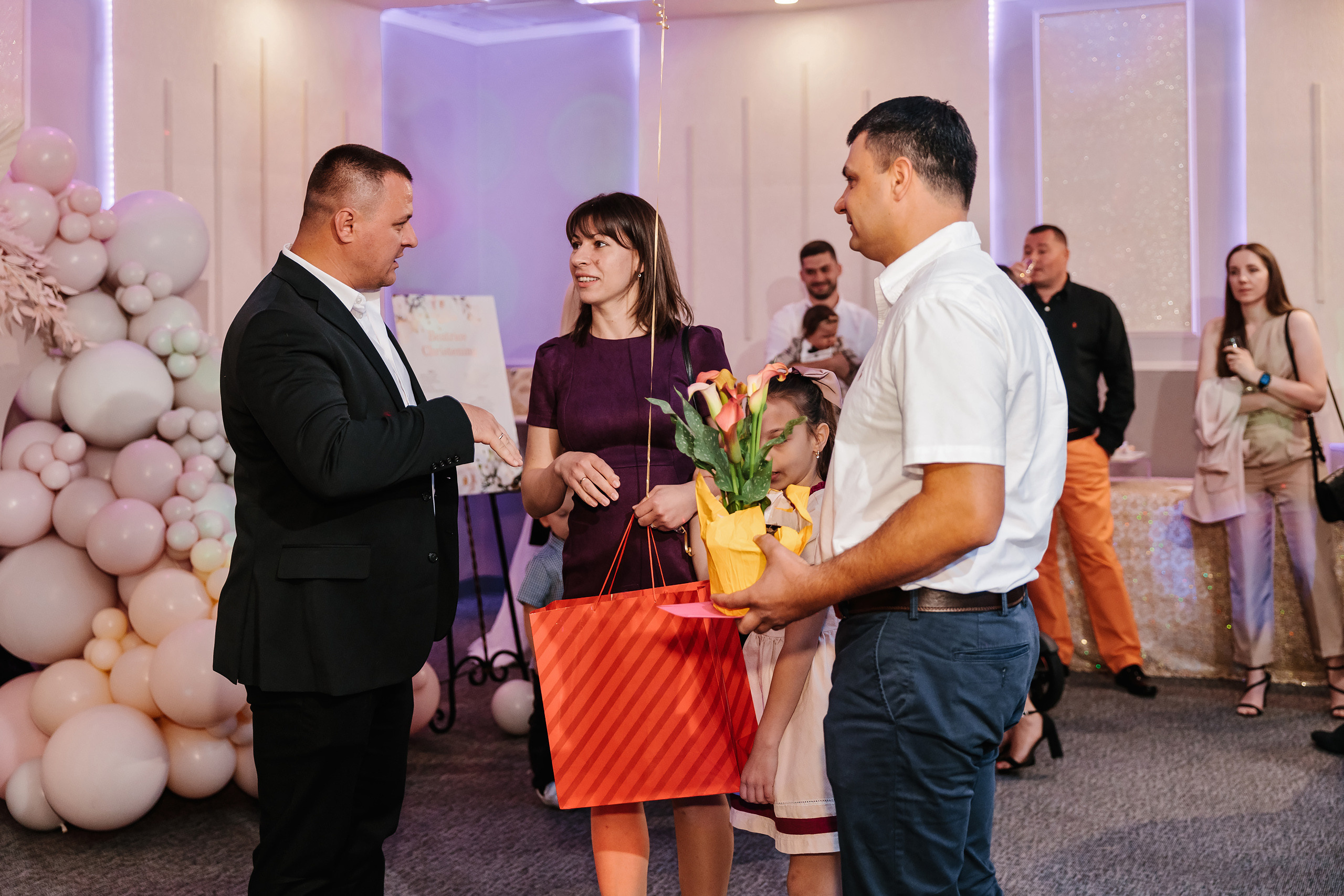 05.28.2023 Cumetria. Wedding family event photographer in Chicago Nick Yushevich