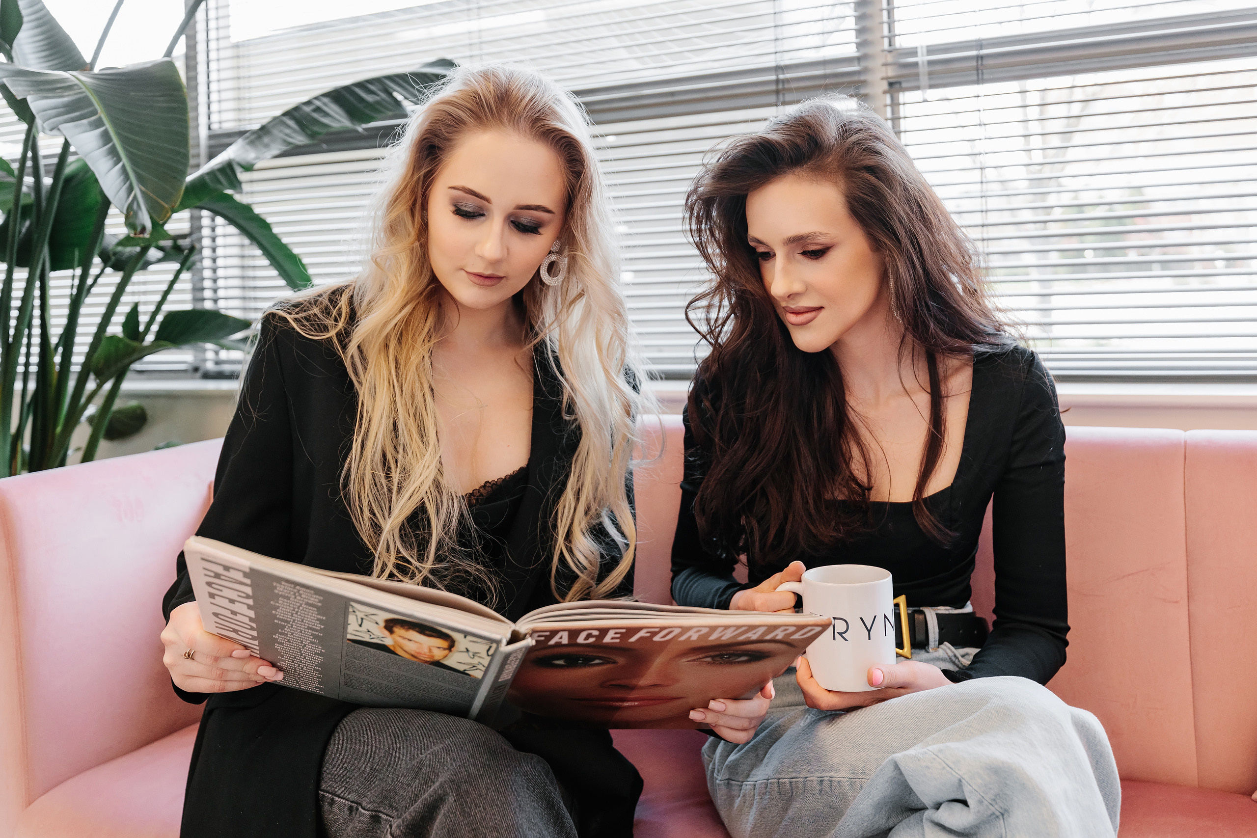 Trynkina Makeup 04.11.2023. Wedding family event photographer in Chicago Nick Yushevich