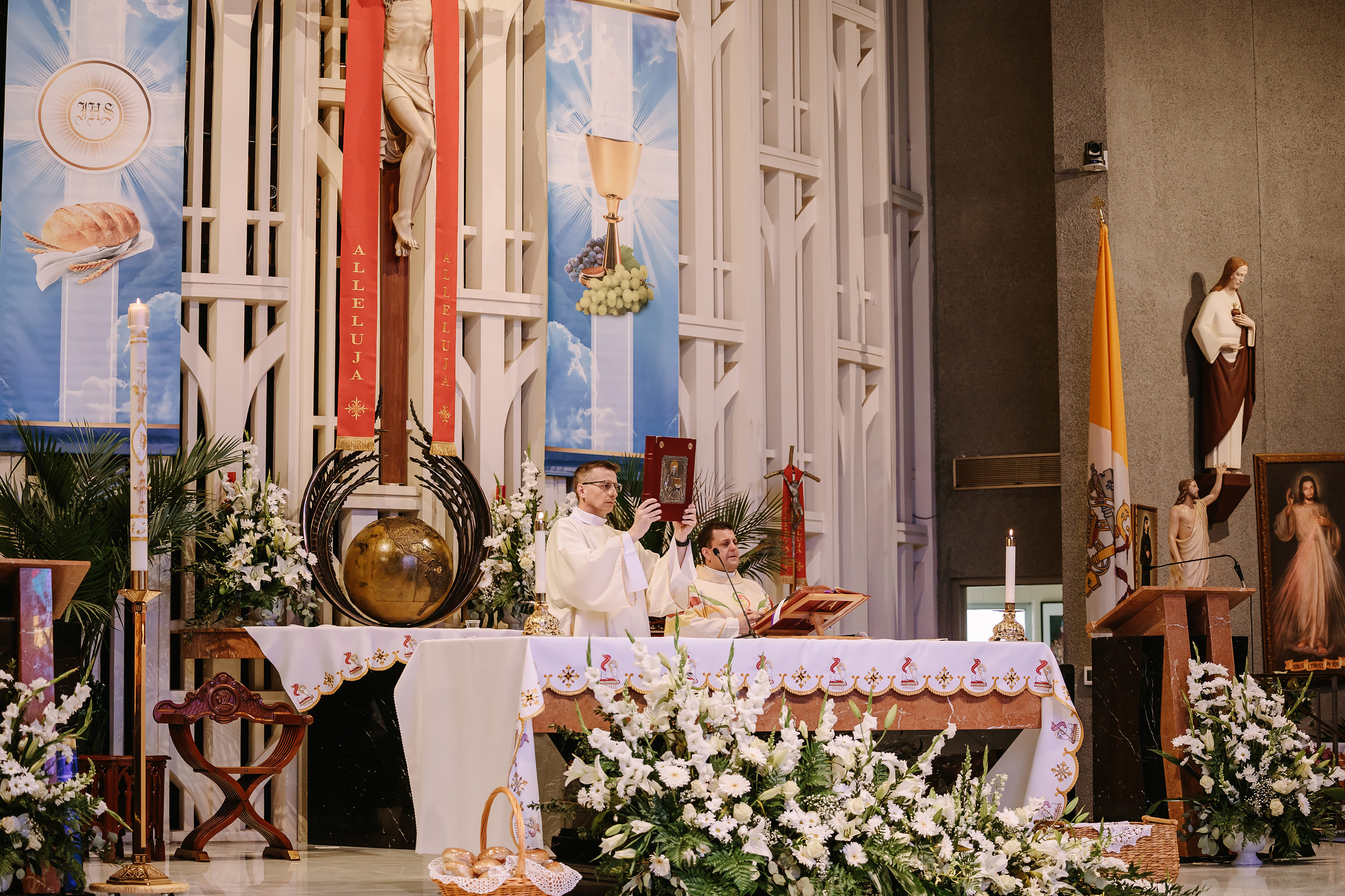 First Communion 05.06.2023. Wedding family event photographer in Chicago Nick Yushevich