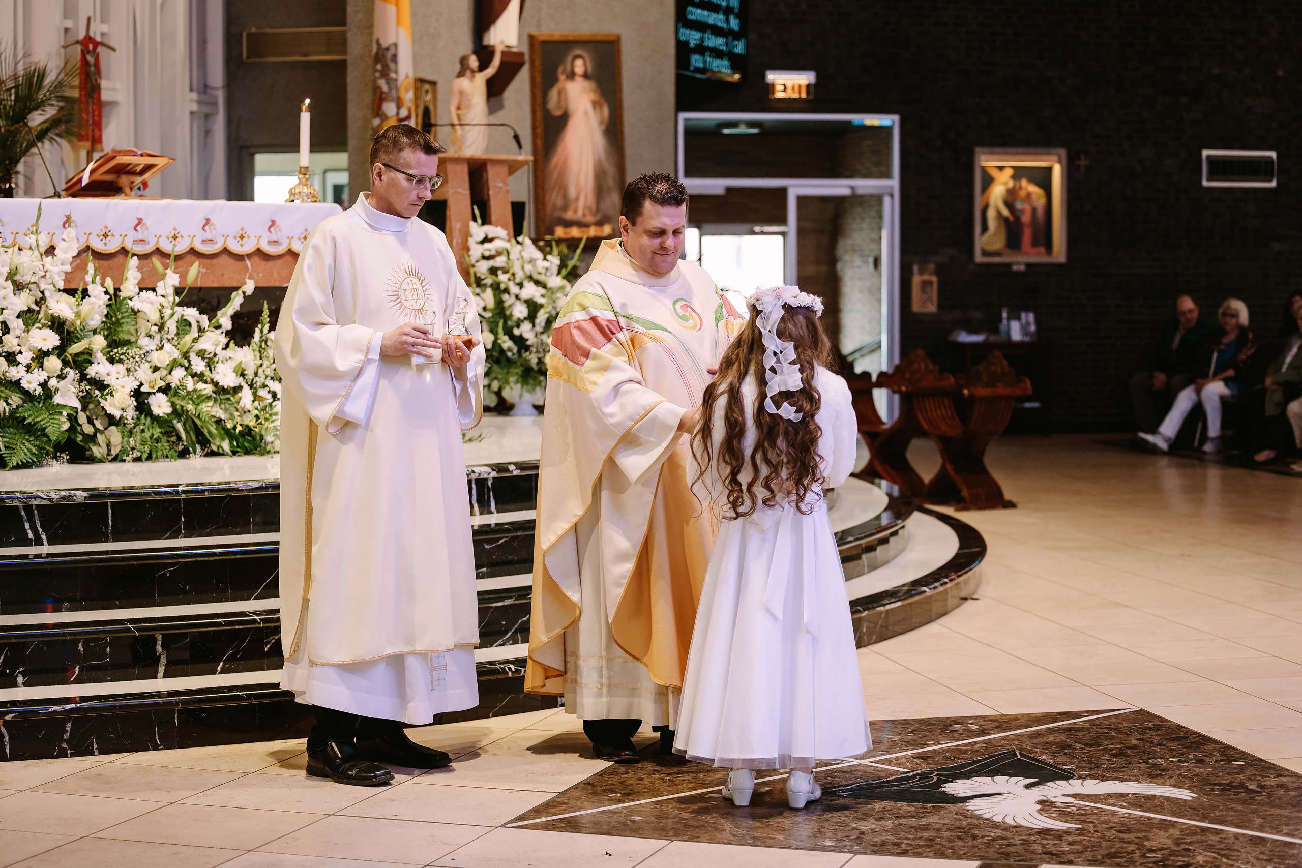 First Communion 05.06.2023. Wedding family event photographer in Chicago Nick Yushevich