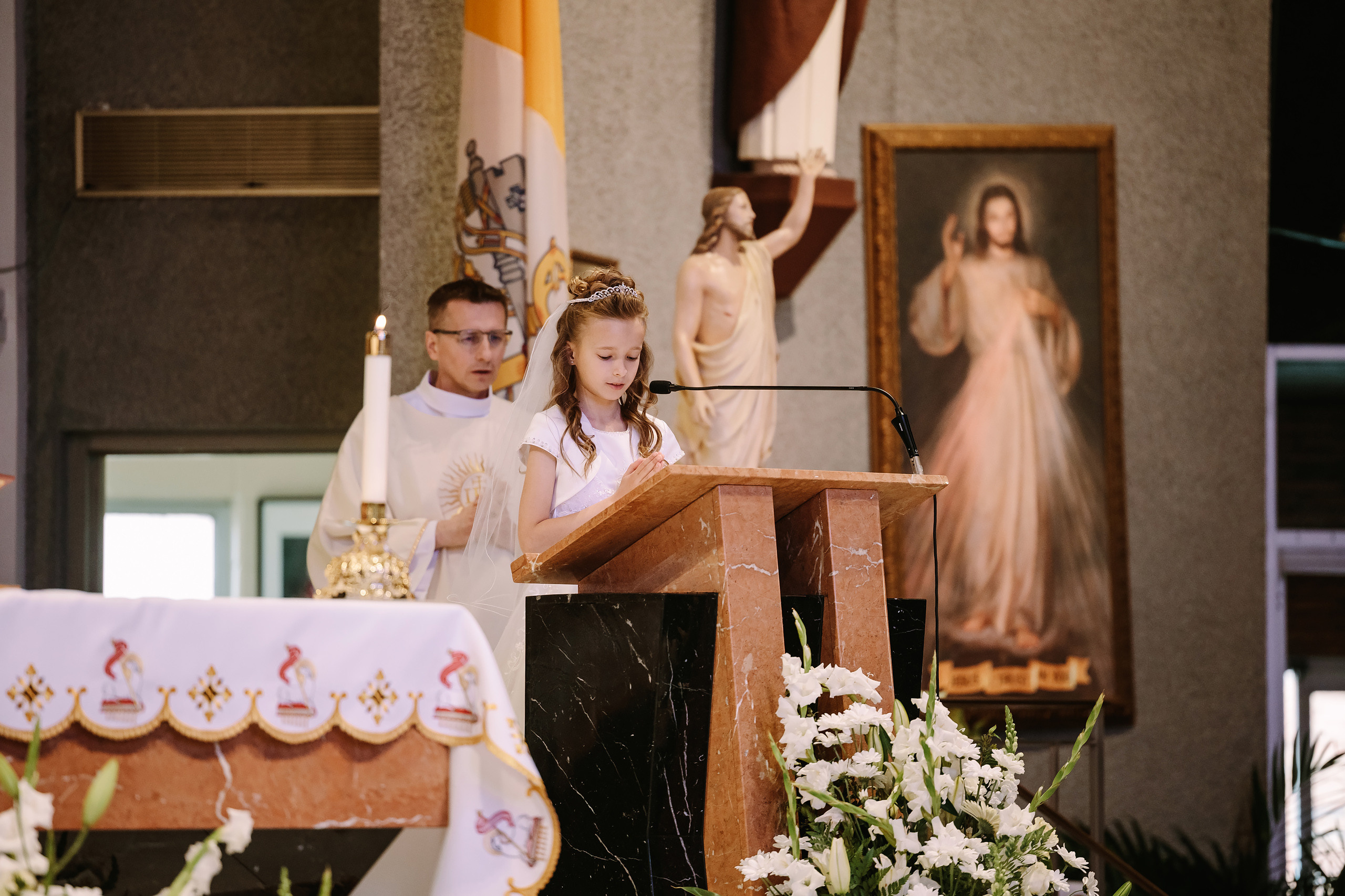 First Communion 05.06.2023. Wedding family event photographer in Chicago Nick Yushevich