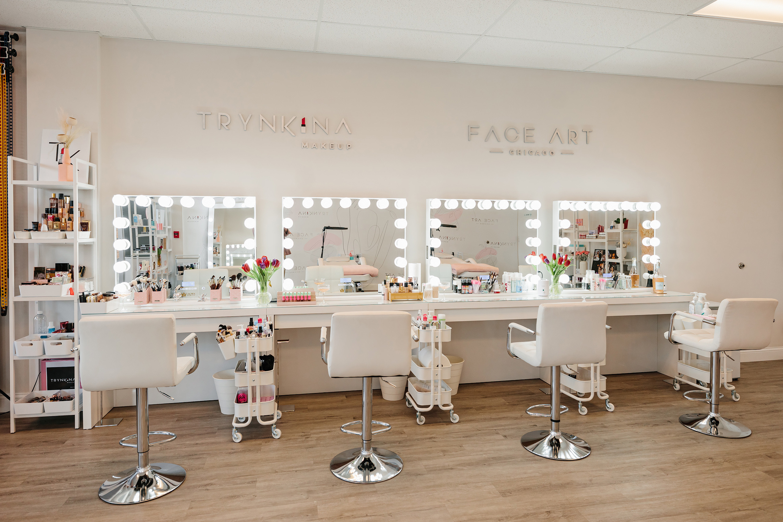 Trynkina Makeup 04.11.2023. Wedding family event photographer in Chicago Nick Yushevich