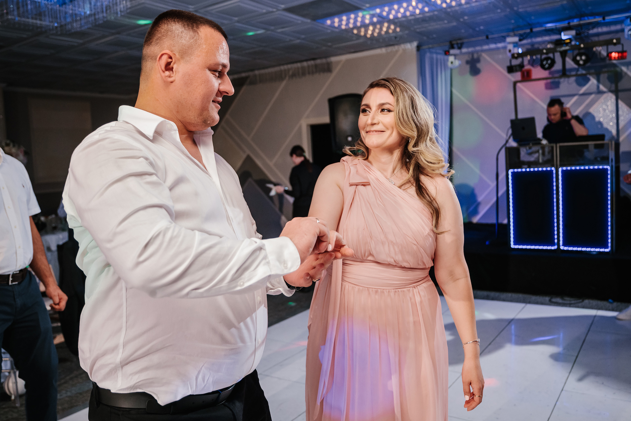 05.28.2023 Cumetria. Wedding family event photographer in Chicago Nick Yushevich