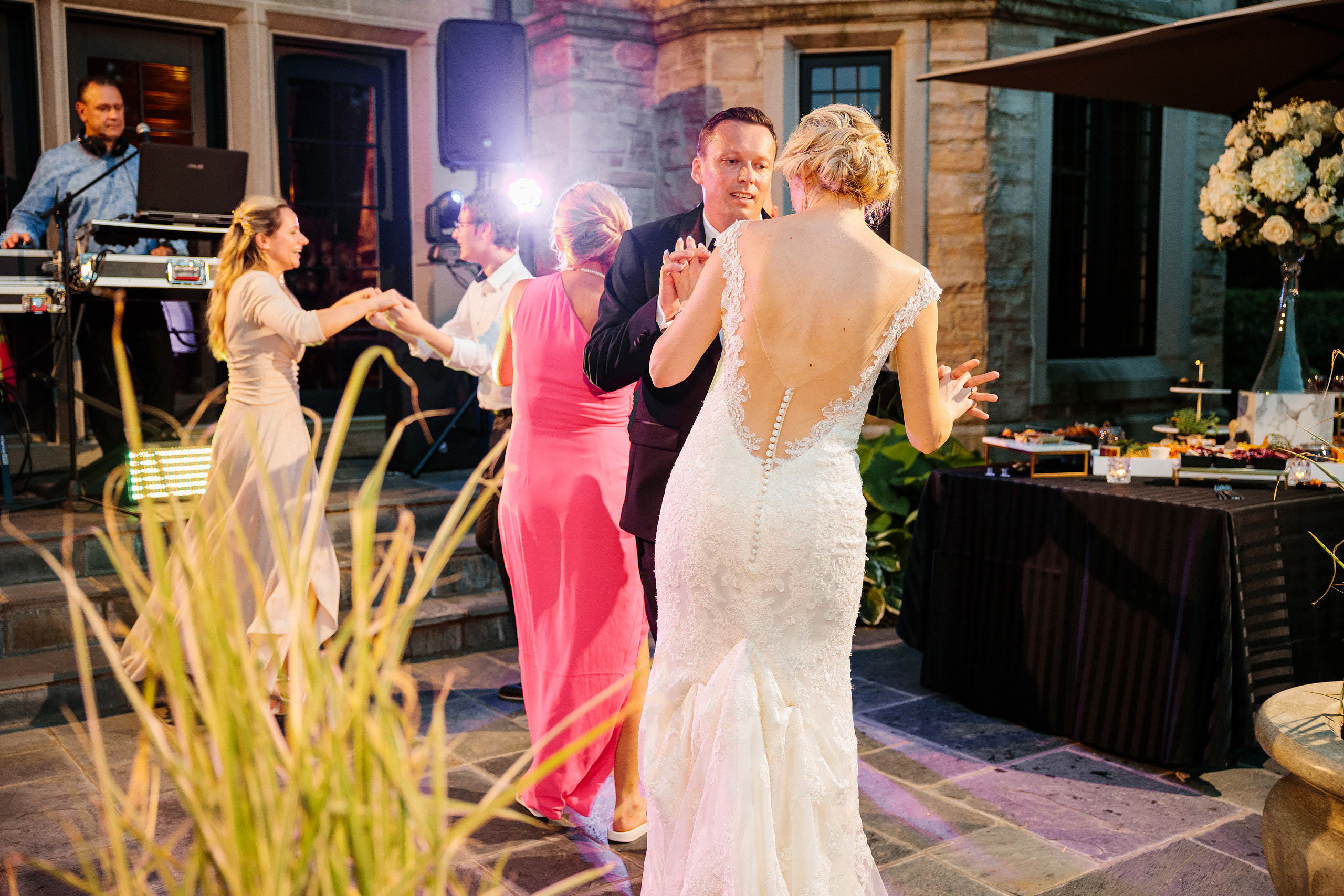 06.24.2023 Wedding. Wedding family event photographer in Chicago Nick Yushevich