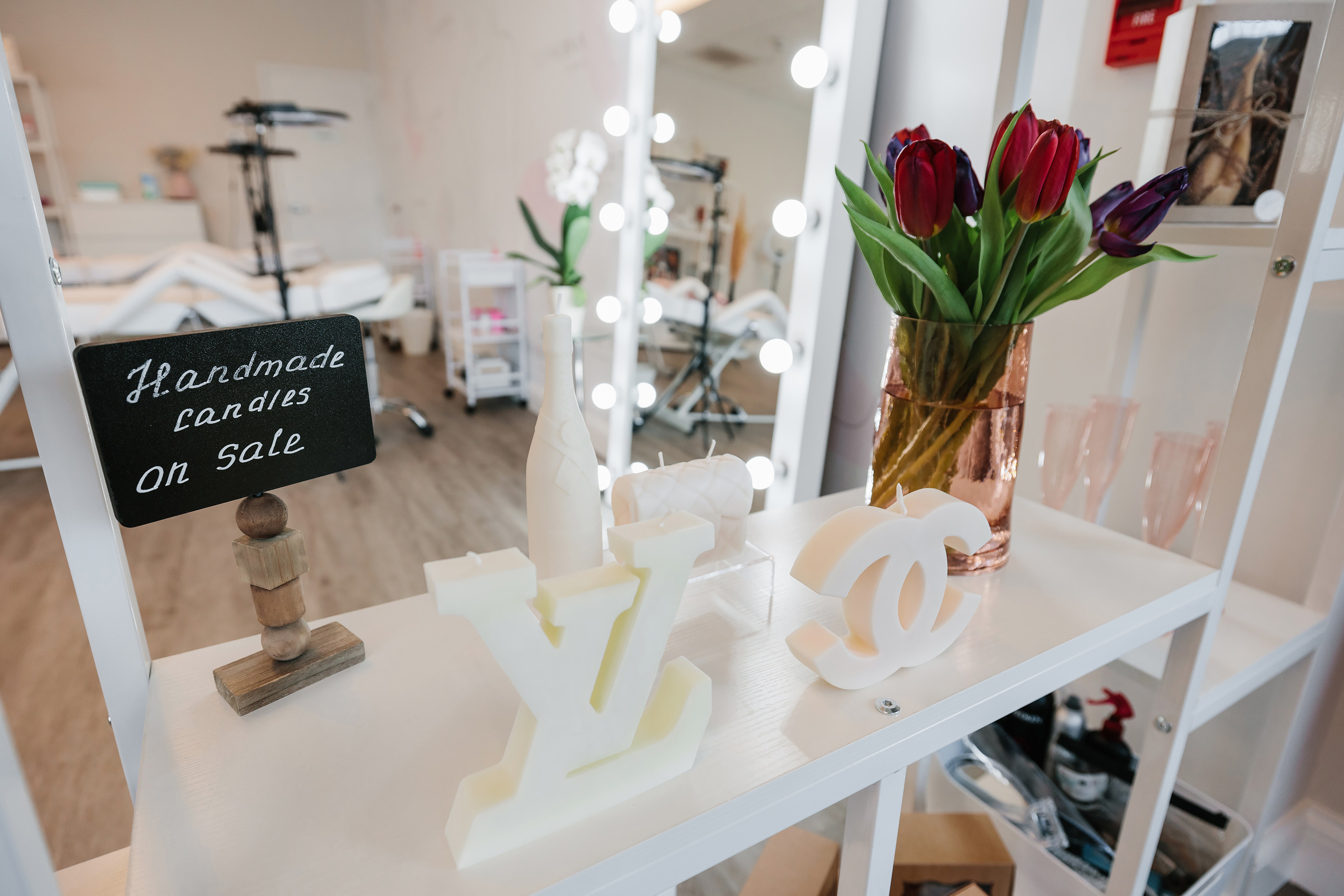 Trynkina Makeup 04.11.2023. Wedding family event photographer in Chicago Nick Yushevich