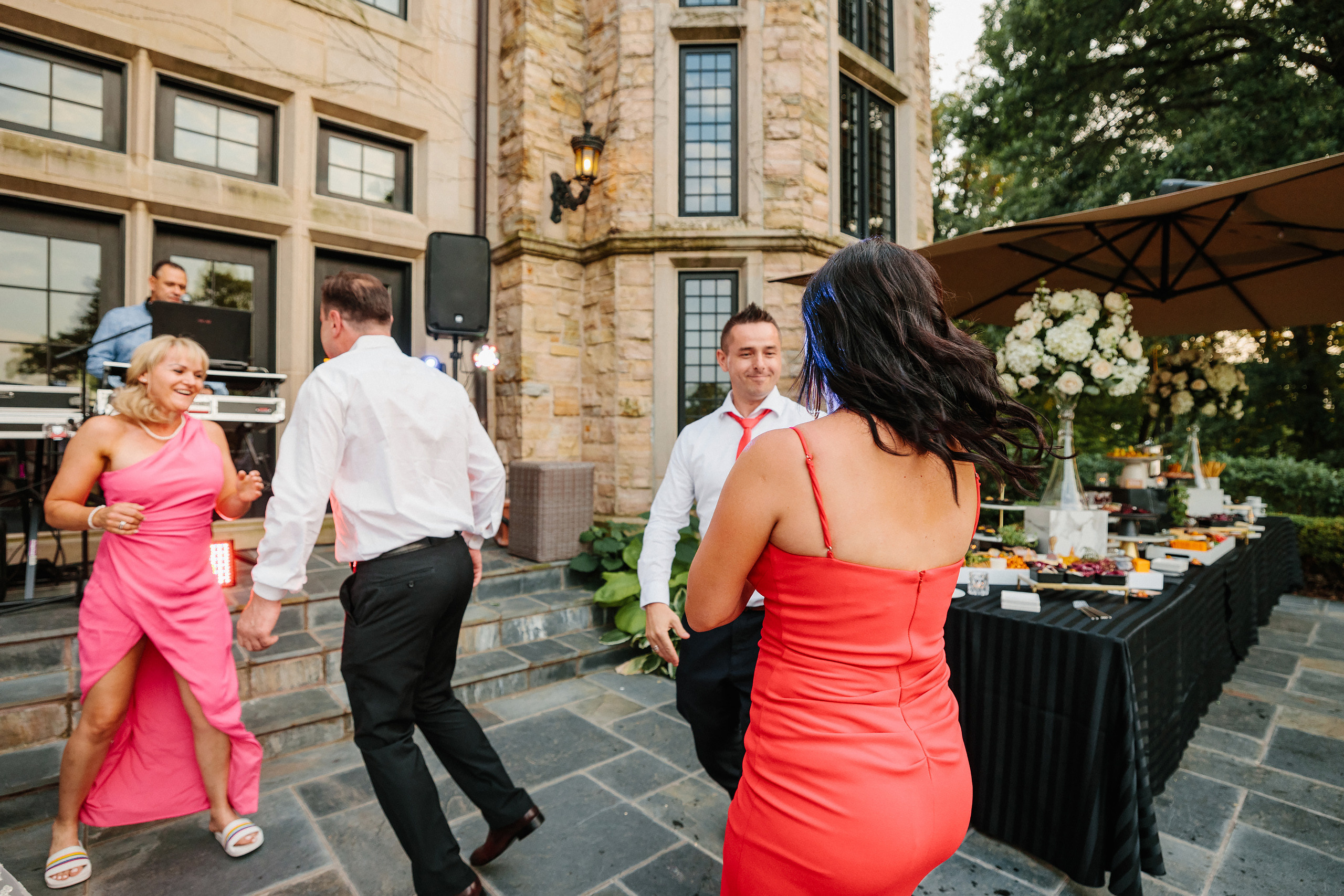 06.24.2023 Wedding. Wedding family event photographer in Chicago Nick Yushevich