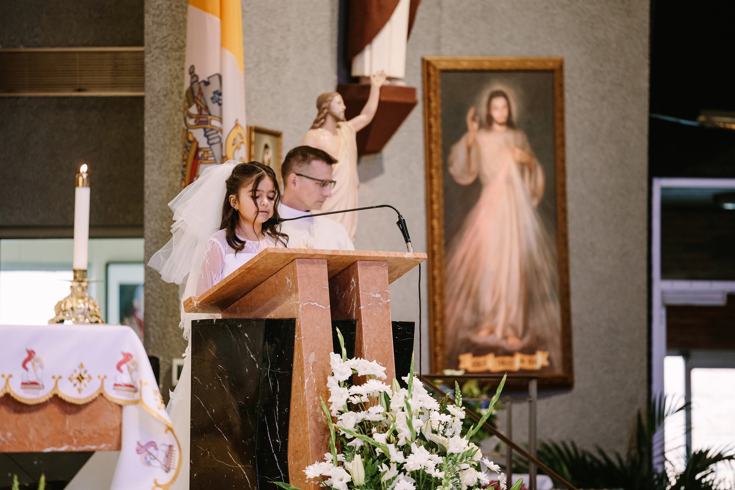 First Communion 05.06.2023. Wedding family event photographer in Chicago Nick Yushevich