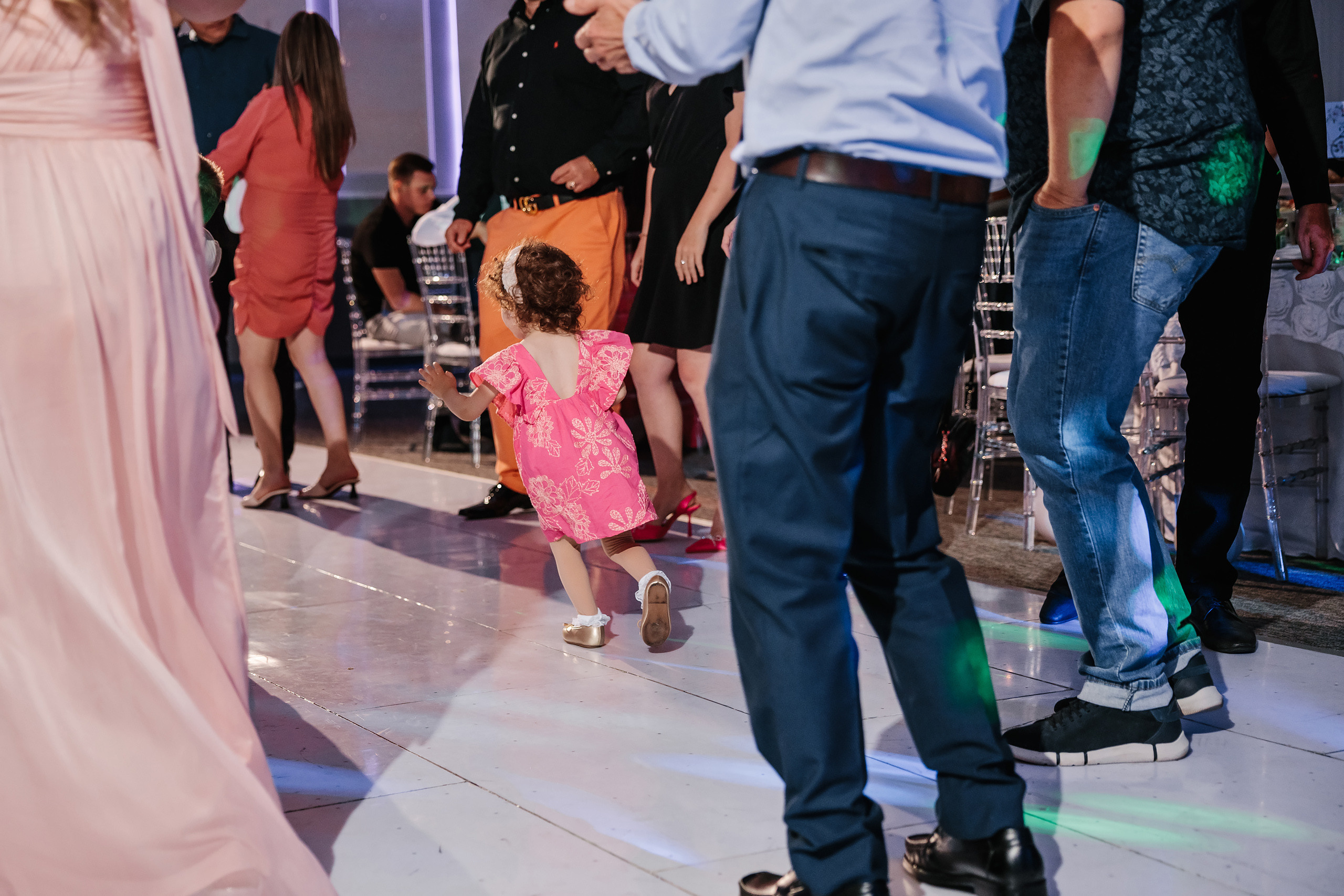 05.28.2023 Cumetria. Wedding family event photographer in Chicago Nick Yushevich